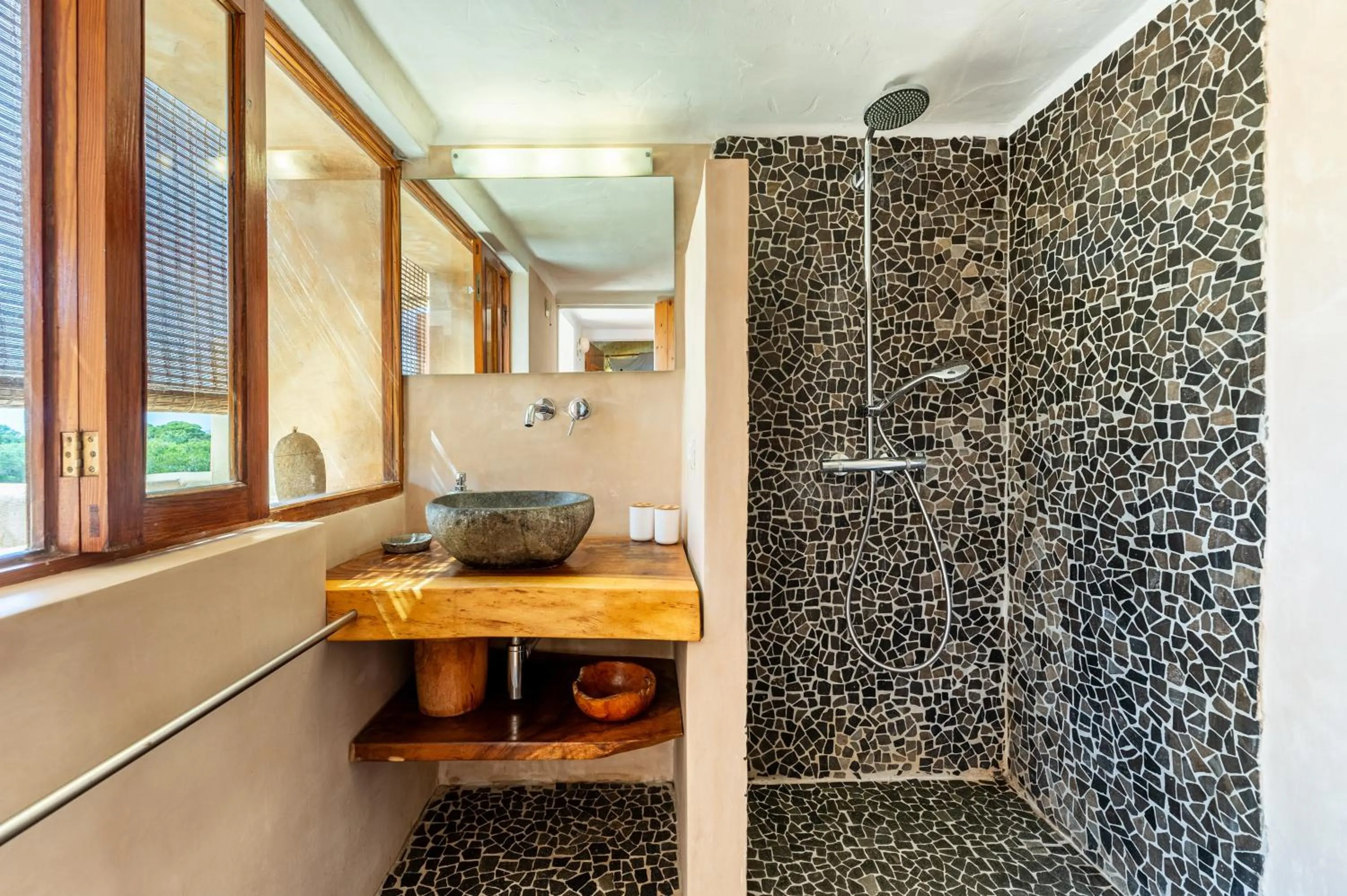 Bathroom in Sa Paret Nova