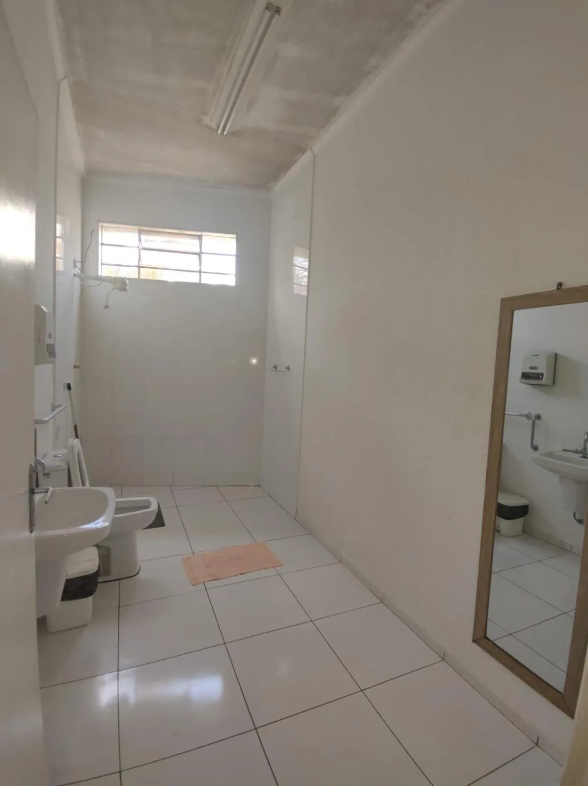 Shower in RUBY HOSPEDAGENS