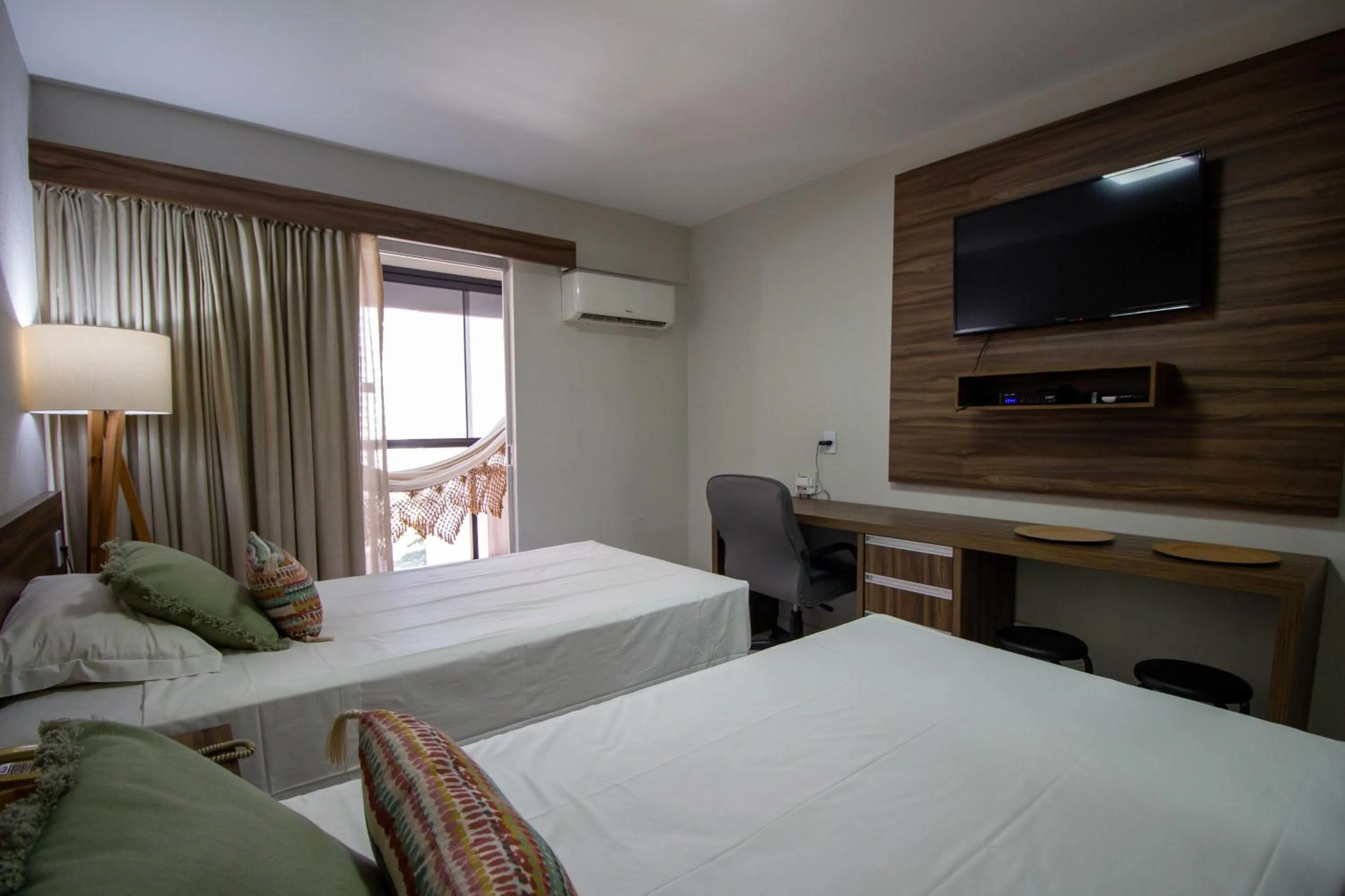 Bed in Garvey Park Hotel