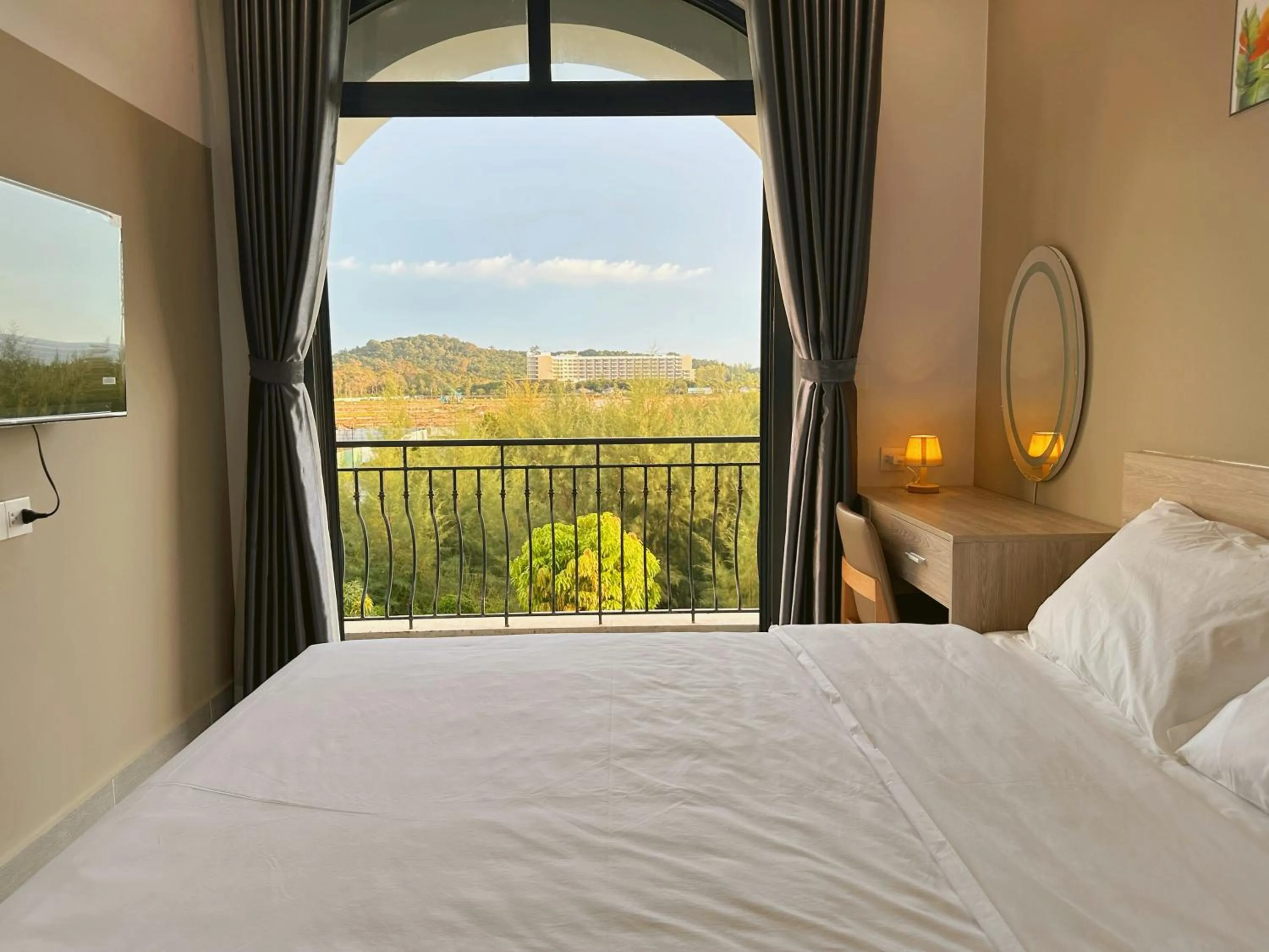 Bed in The Sol Grand World Phu Quoc