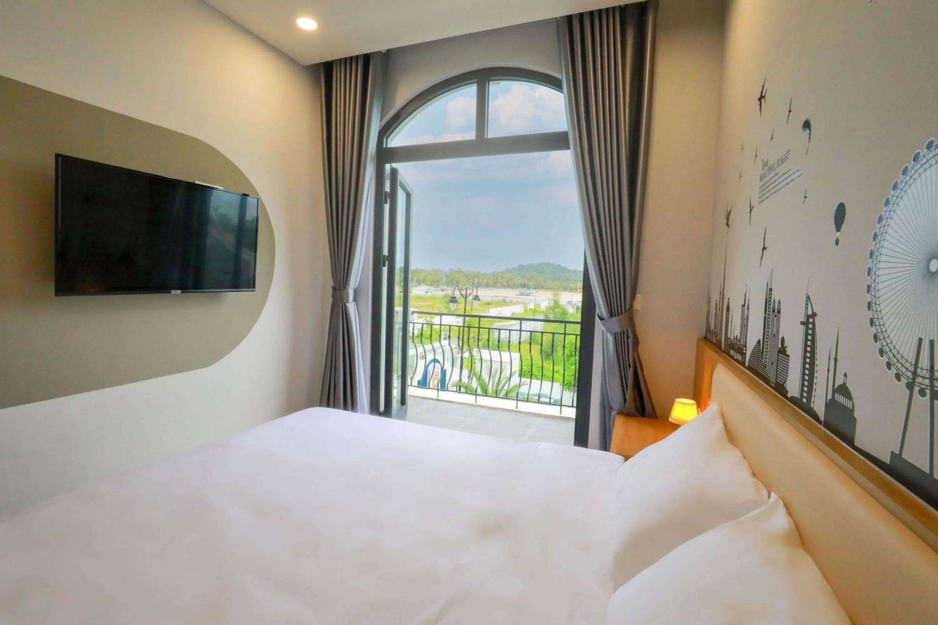 Bed in The Sol Grand World Phu Quoc