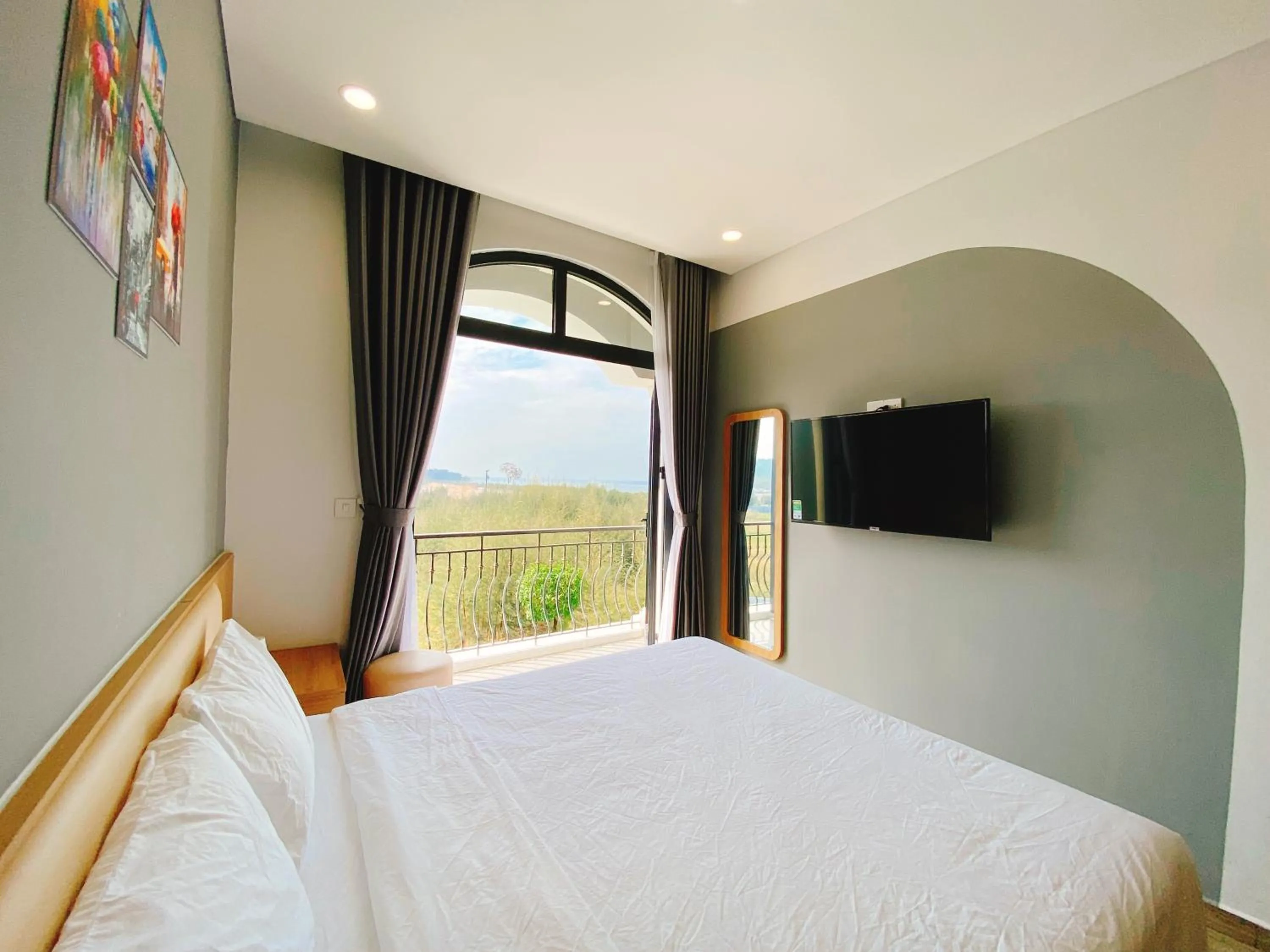 Bed in The Sol Grand World Phu Quoc