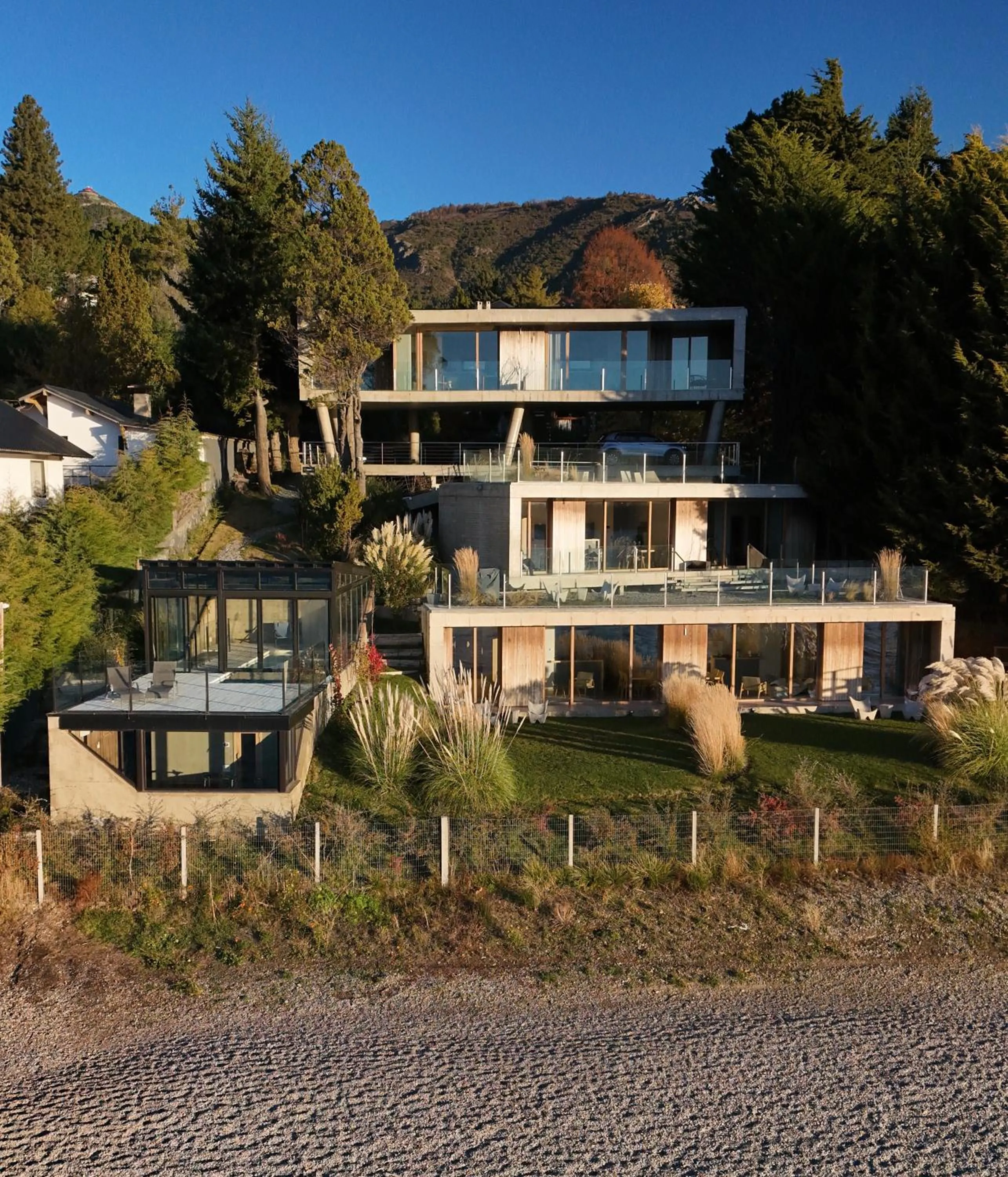 Wa One Lake Homes