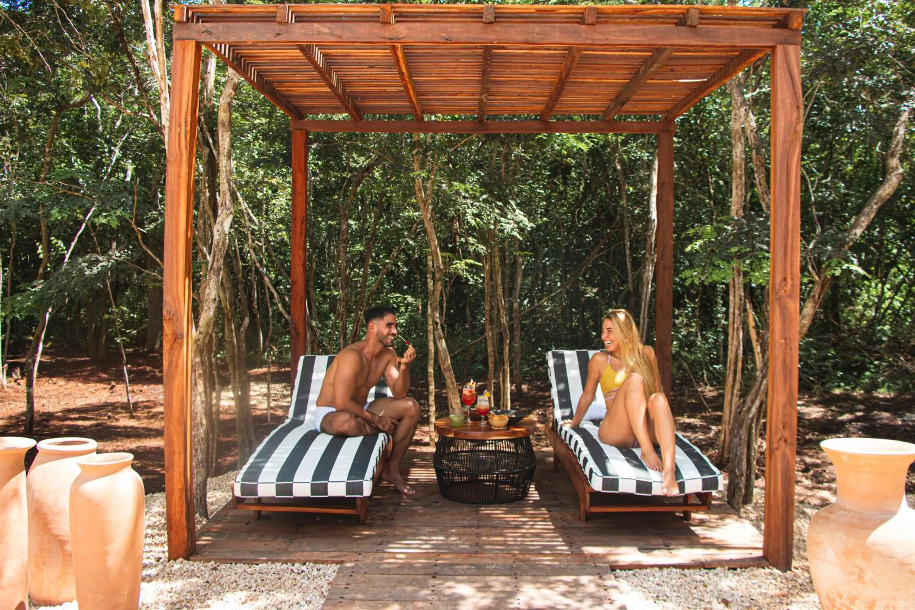 People in Oriundo Luxury Nature Villas