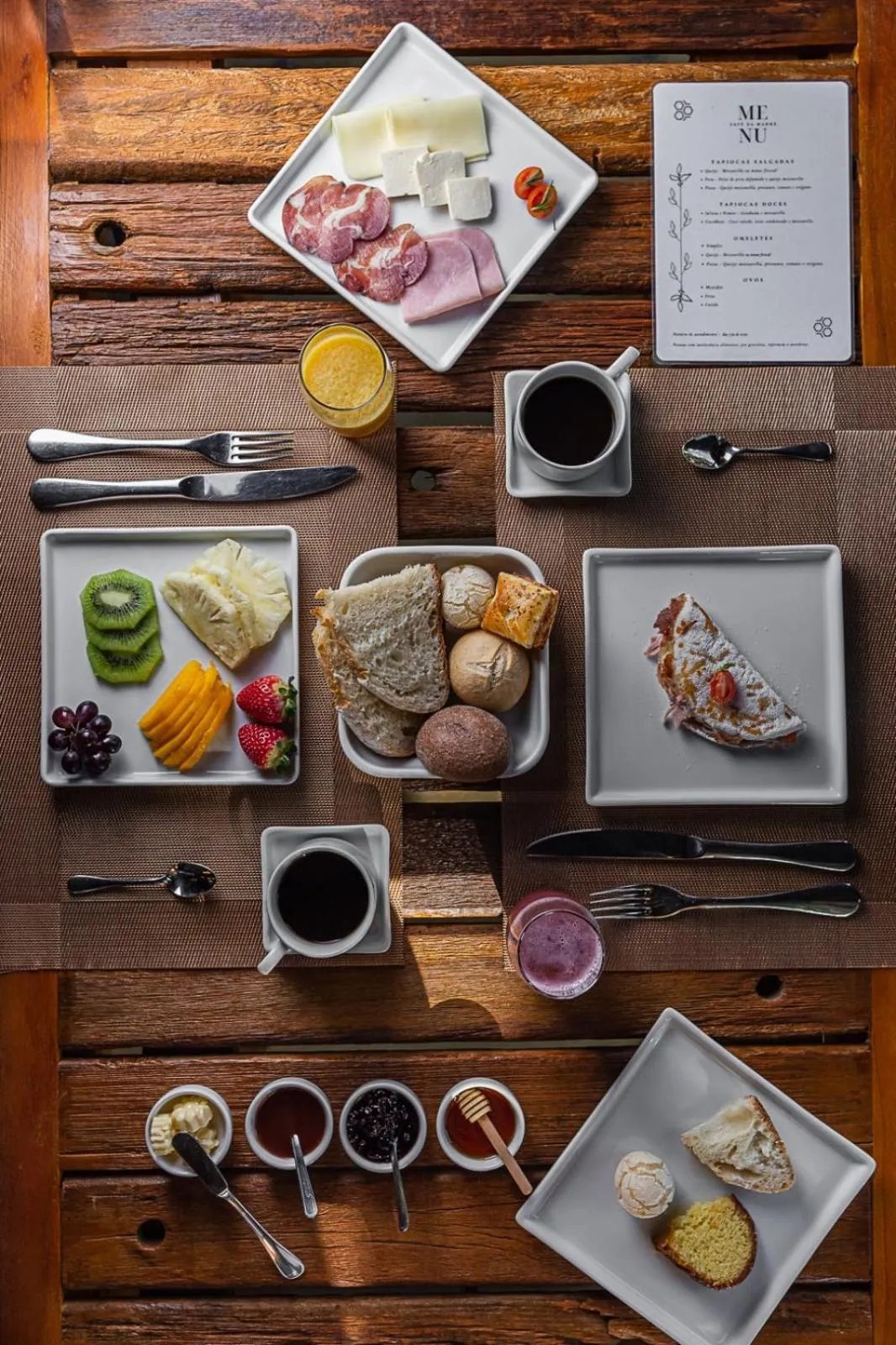 Food in Ilha do Mel Lodges