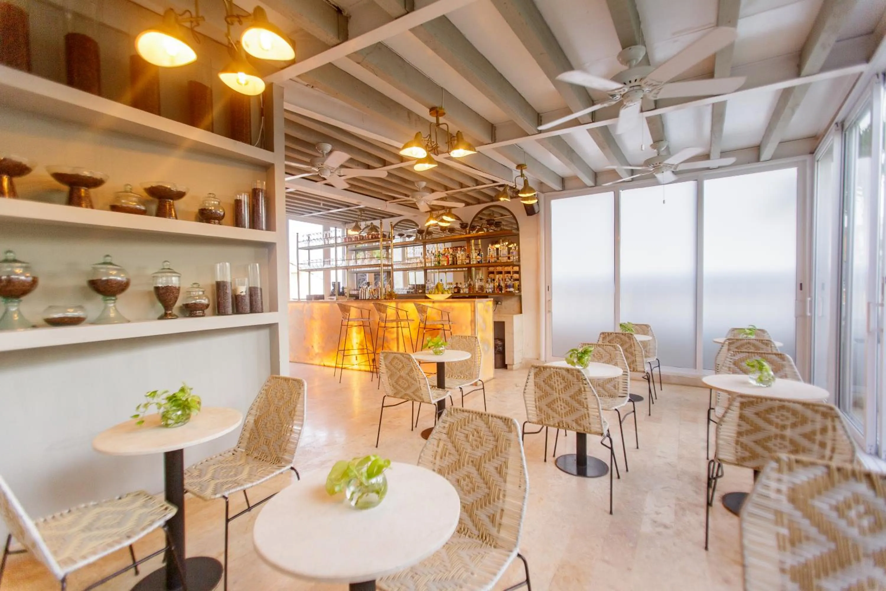 Restaurant/places to eat in Sol de Alba Hotel Boutique