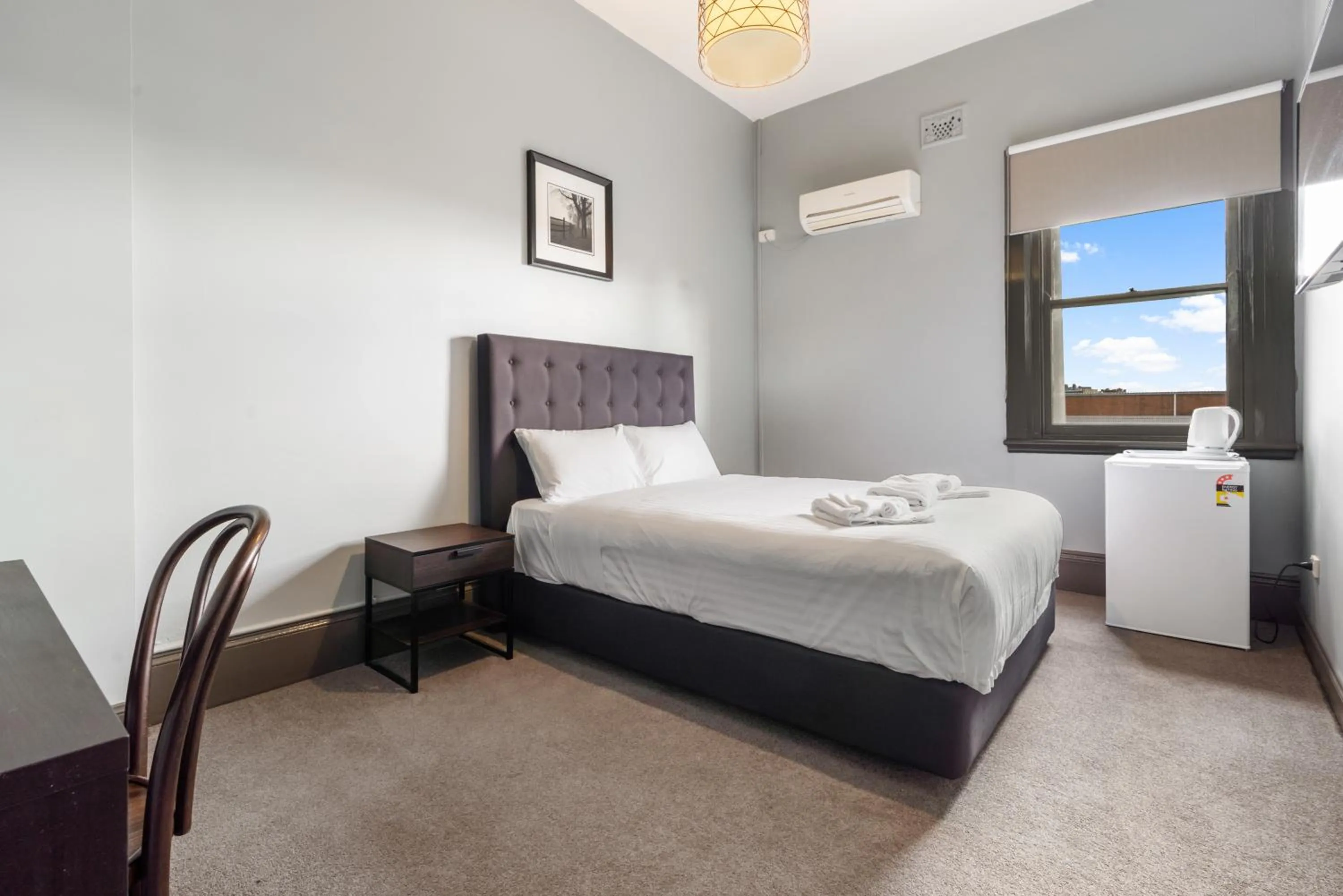 Bed in The Great Western Hotel