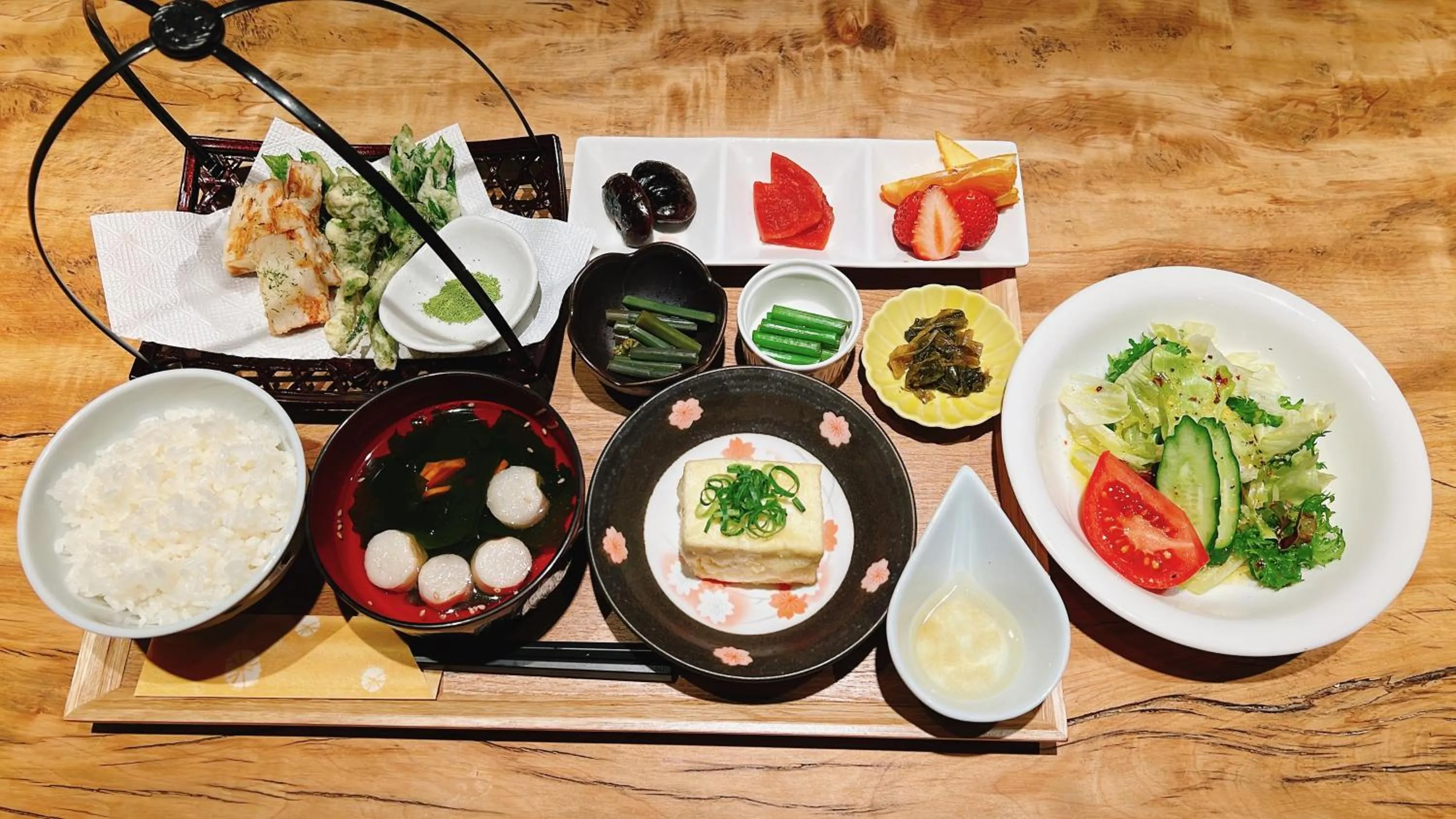Restaurant/places to eat in irodori
