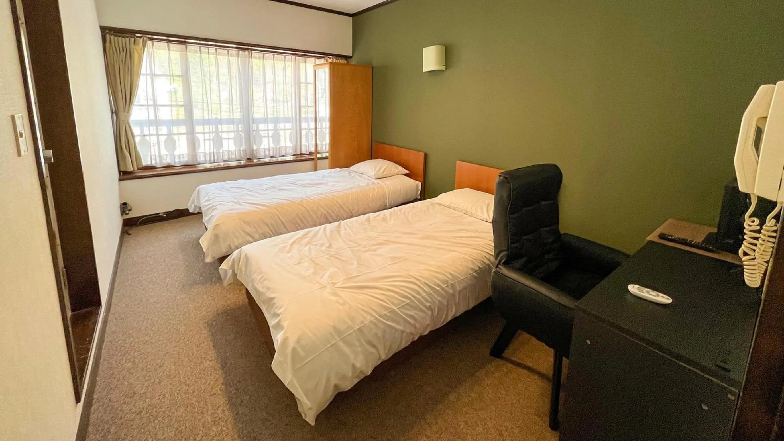 Bed in irodori