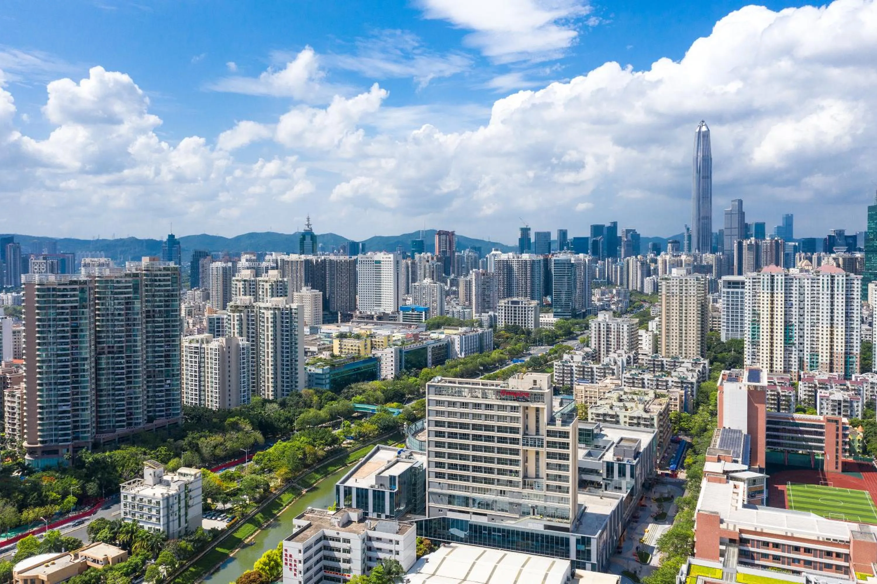 Property building in Hampton By Hilton Shenzhen Futian Mangrove Park Apartments