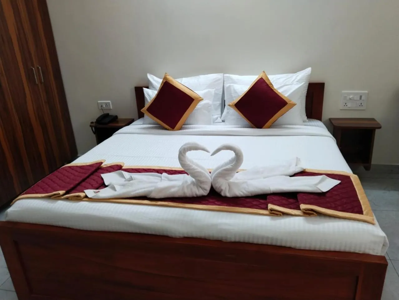 Bed in PPH Living KVR Residency