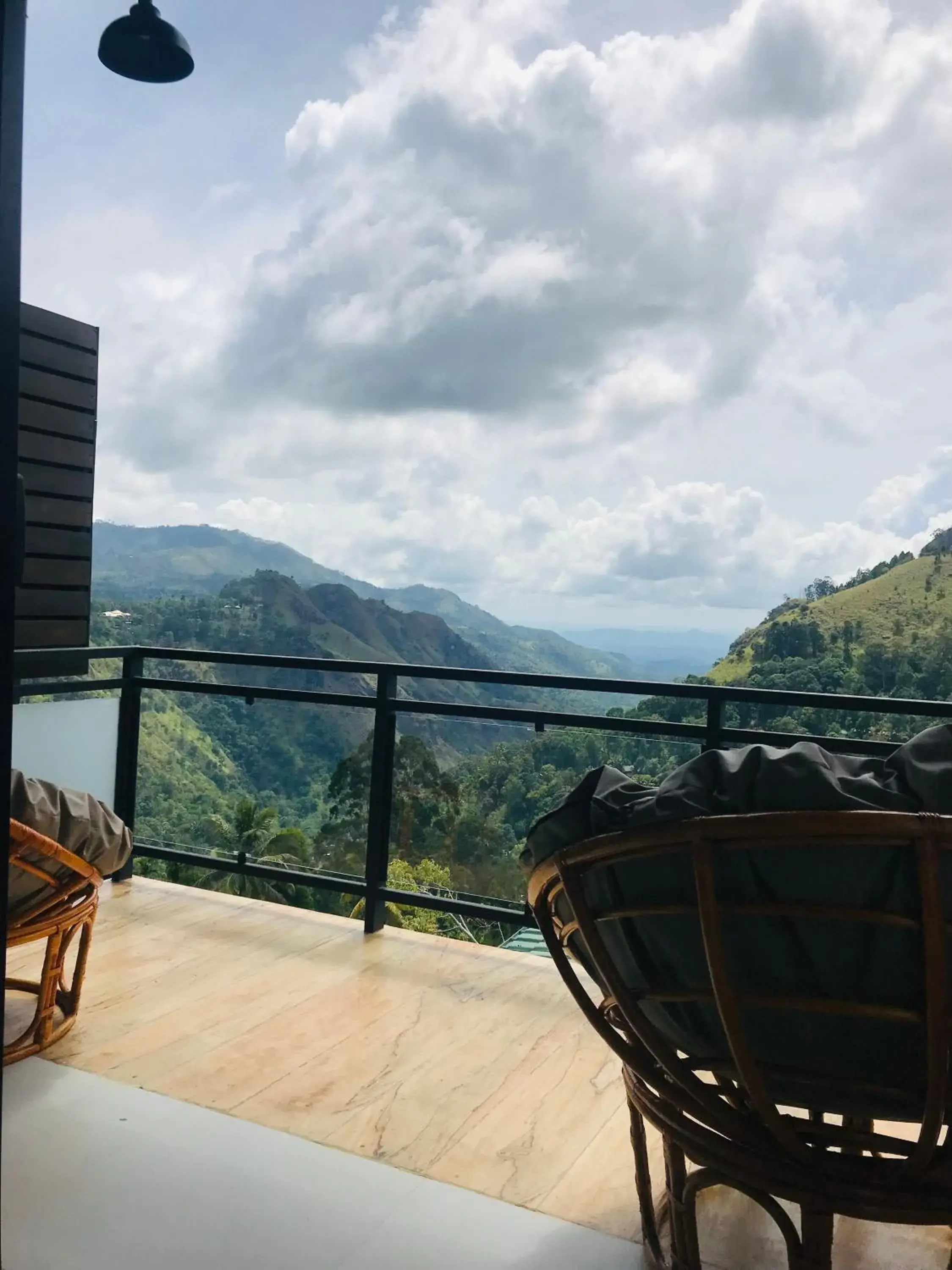 Superior Queen Room - single occupancy in Ella HIDE VIEW Superior Queen Room - single occupancy in Ella HIDE VIEW