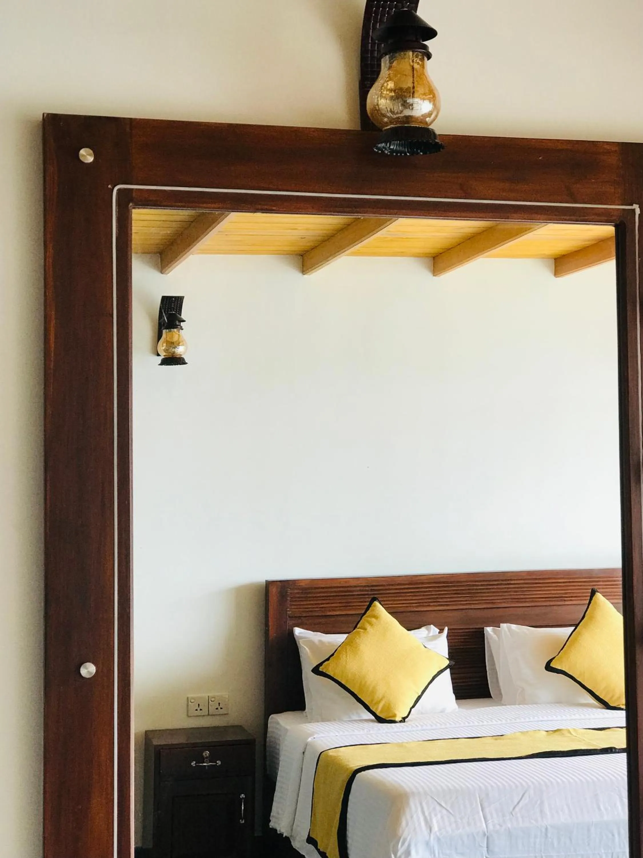 Bed in Ella HIDE VIEW