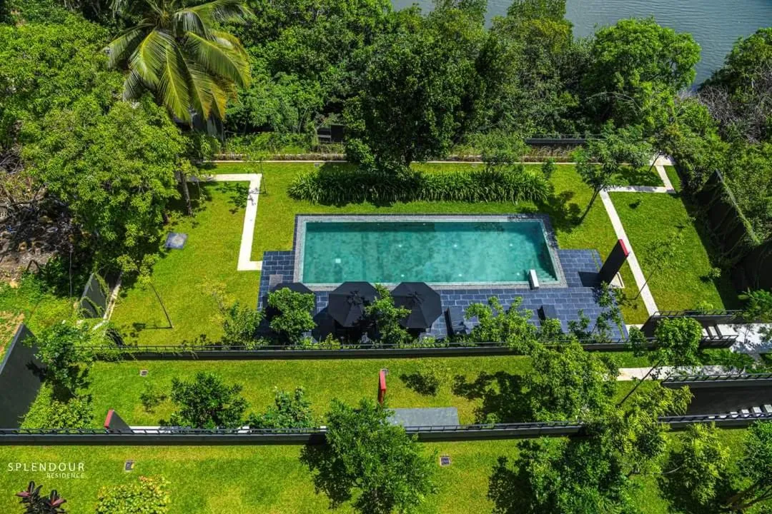 Property building in Splendour Residence