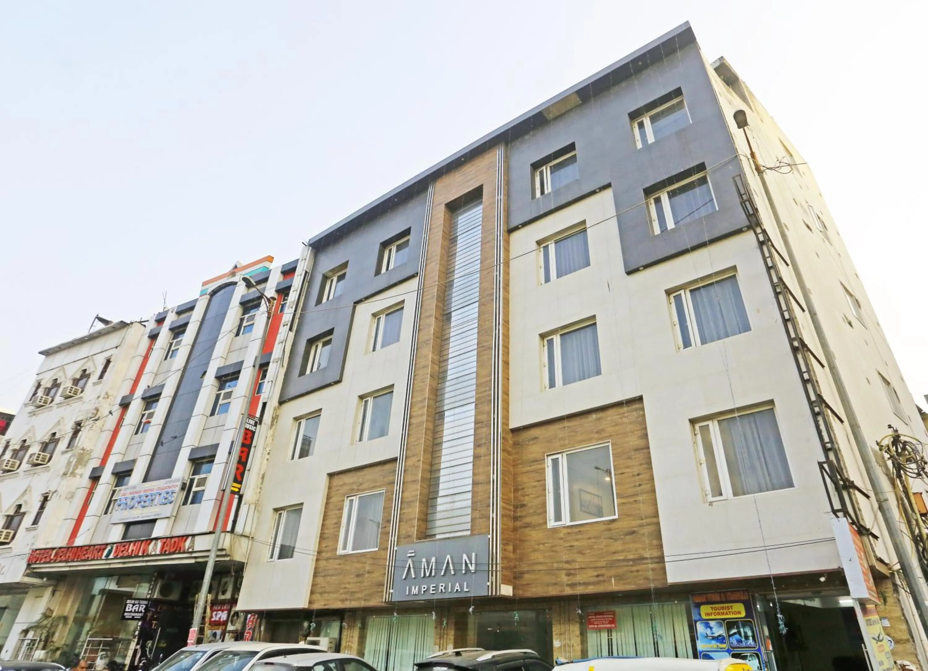 Property building in Hotel Aman Imperial Just a Minute Away From New Delhi Railway Station and Connaught place