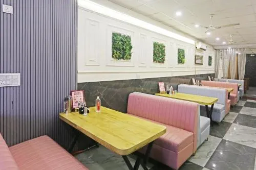 Hotel Aman Imperial Just a Minute Away From New Delhi Railway Station and Connaught place