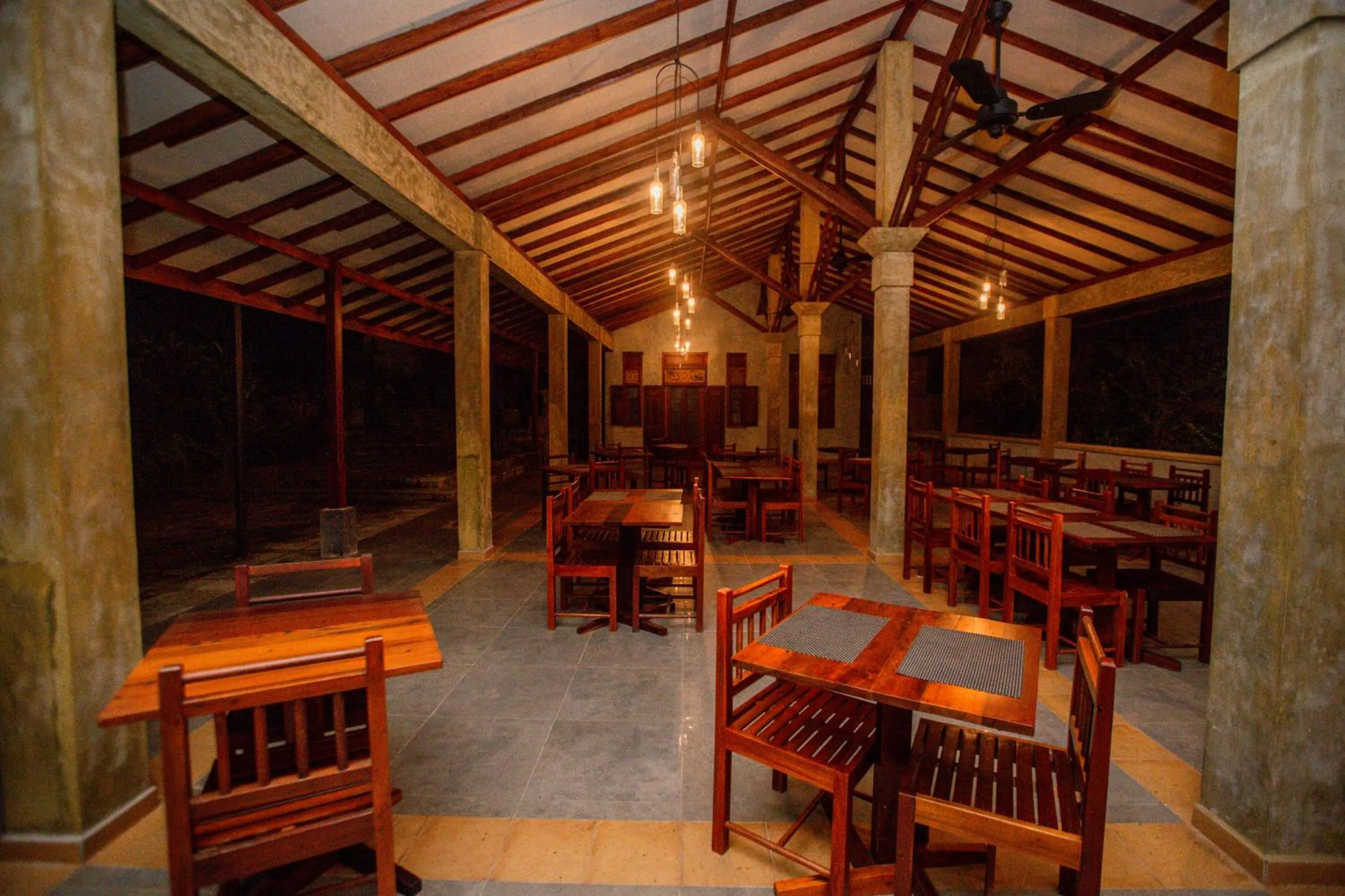 Restaurant/places to eat in The Coastal Village Cabanas