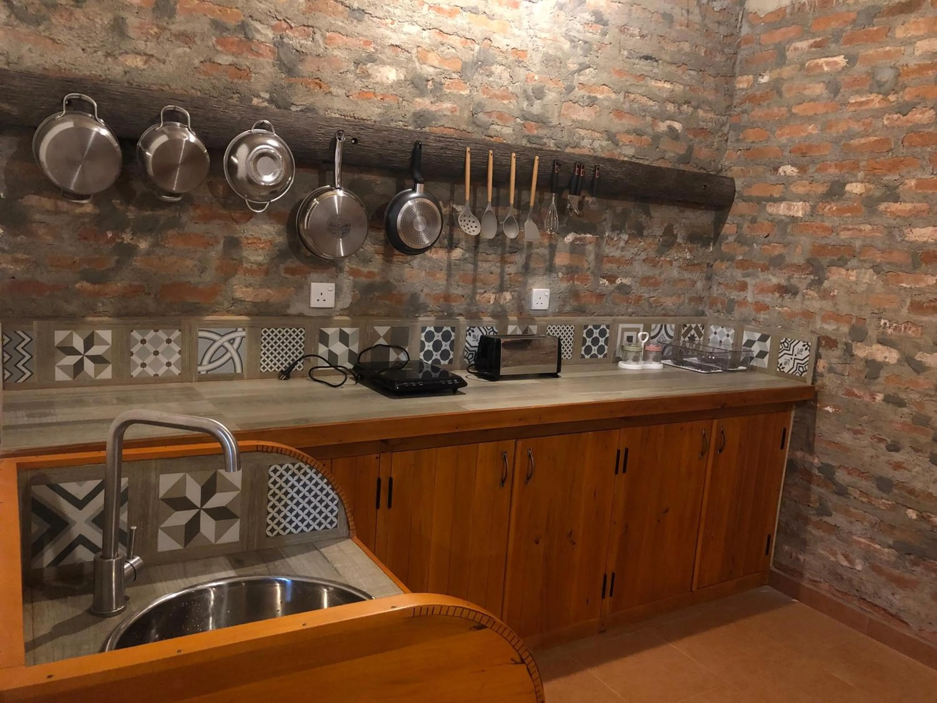 Restaurant/places to eat in The Coastal Village Cabanas