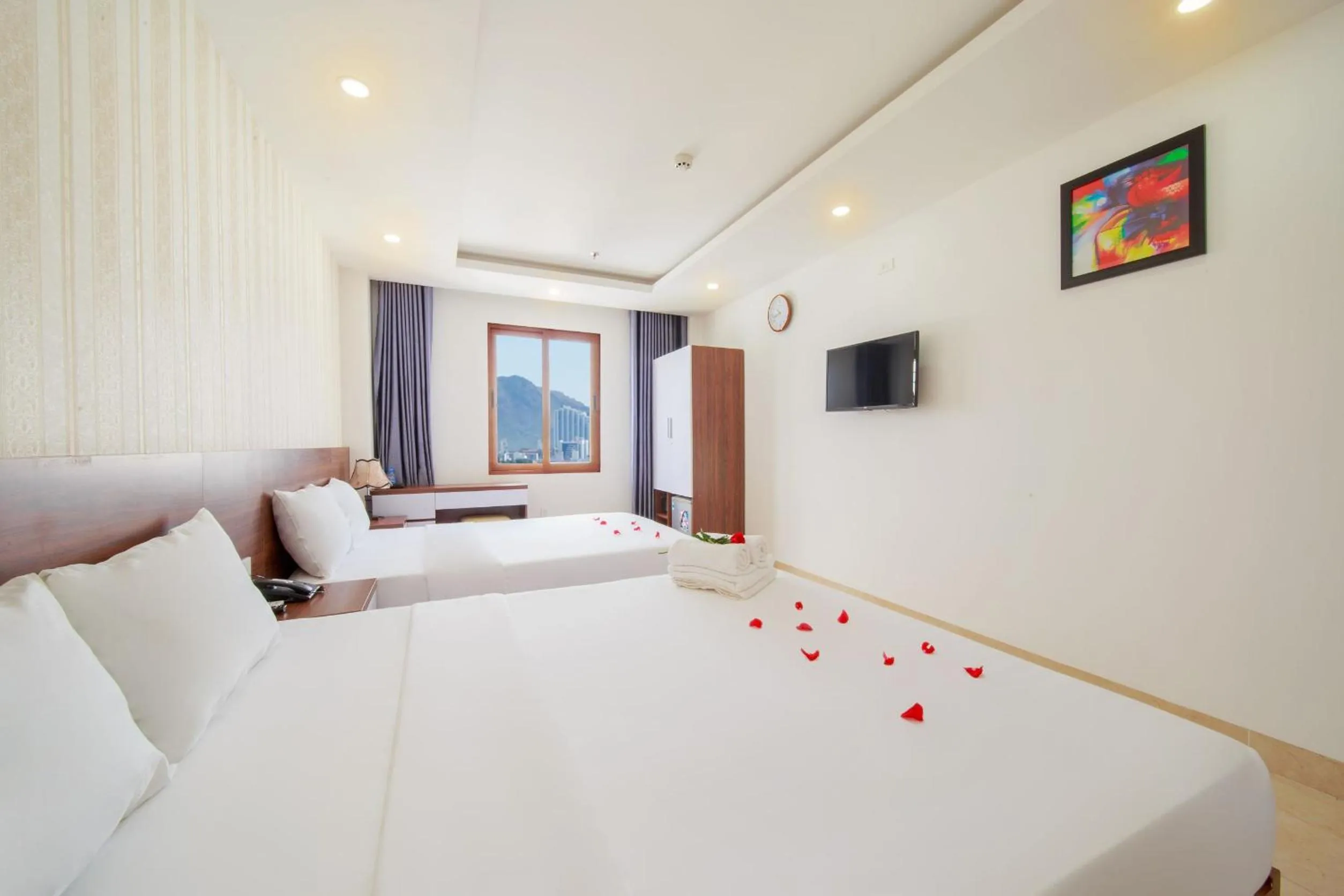 Bedroom, Bed in Ha Nhung Hotel Nha Trang