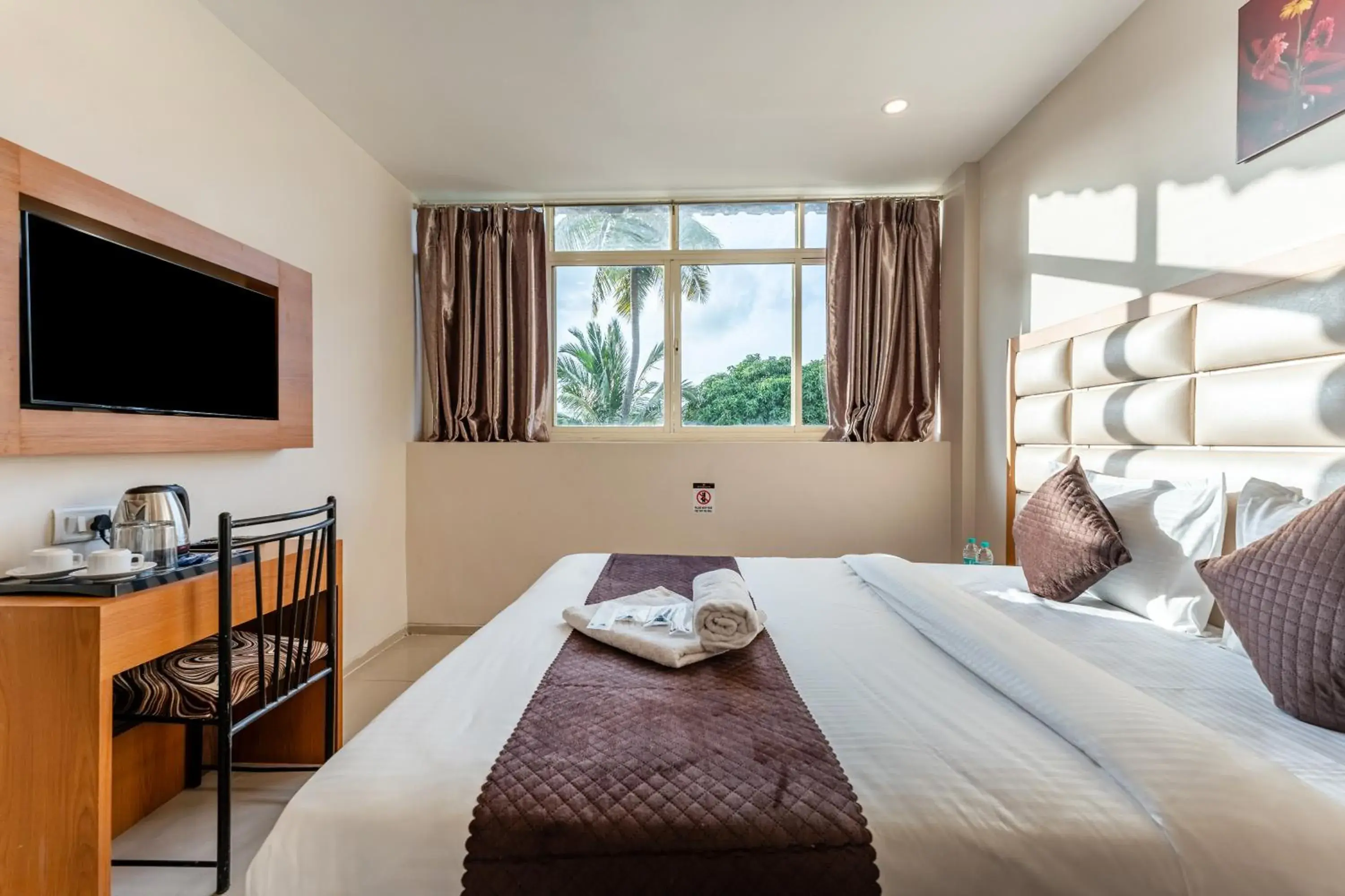 Metropolis Business Hotel Metropolis Business Hotel