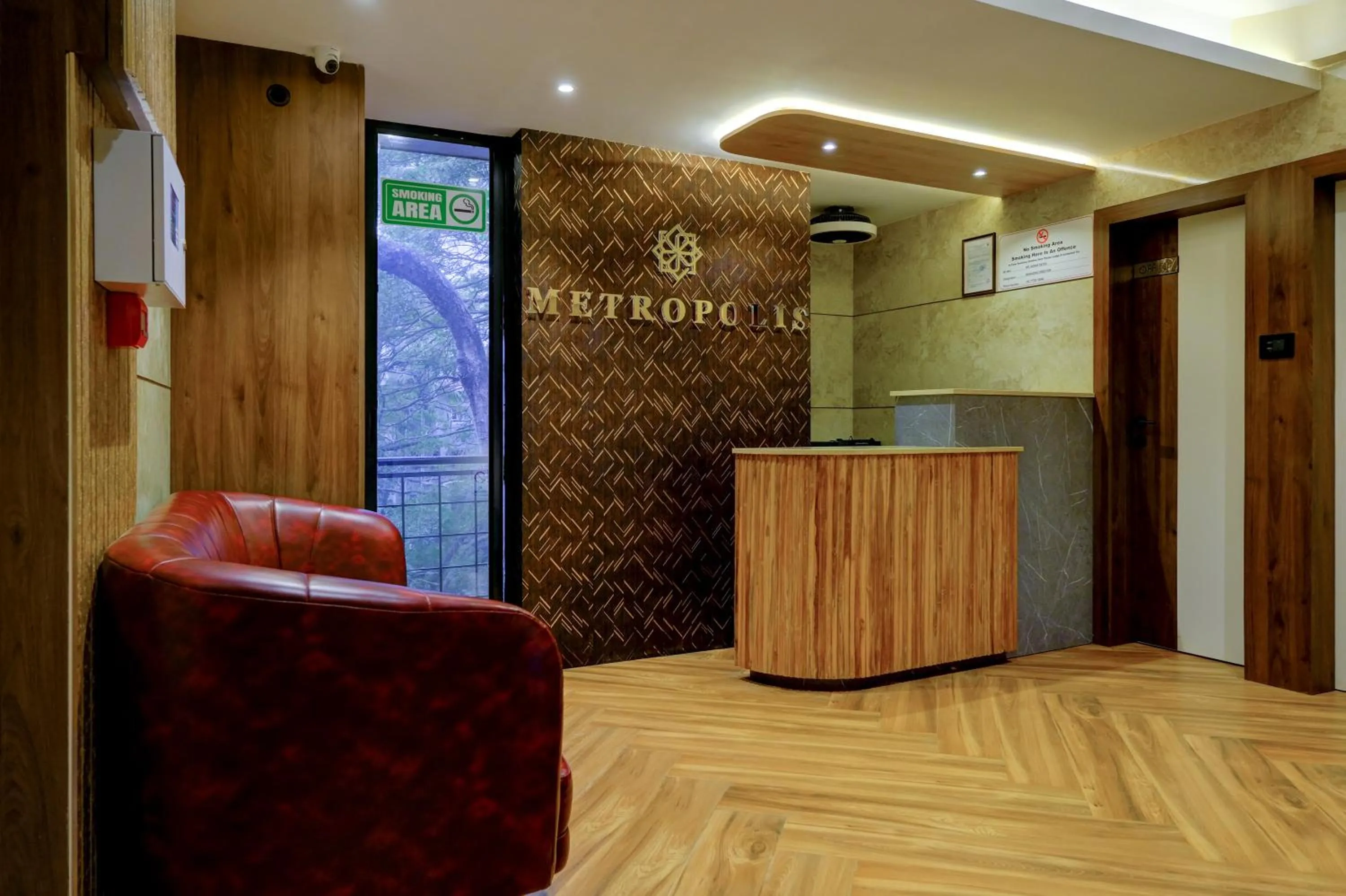 Lobby or reception in Metropolis Business Hotel