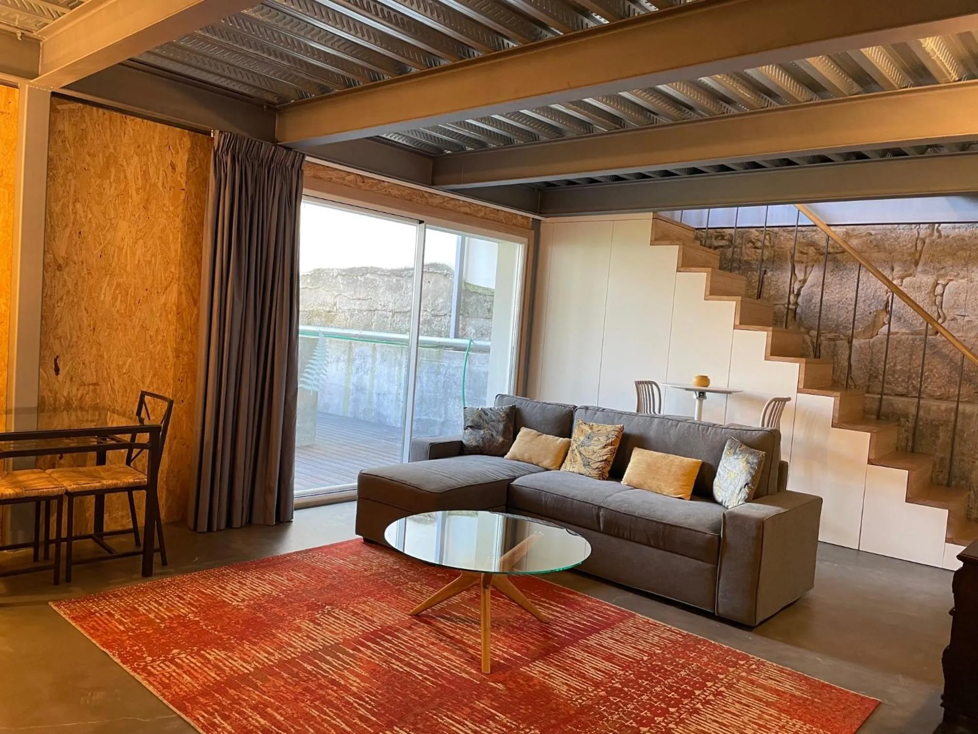 Living room in LovePorto2 Balcony/Garden@Hist.C