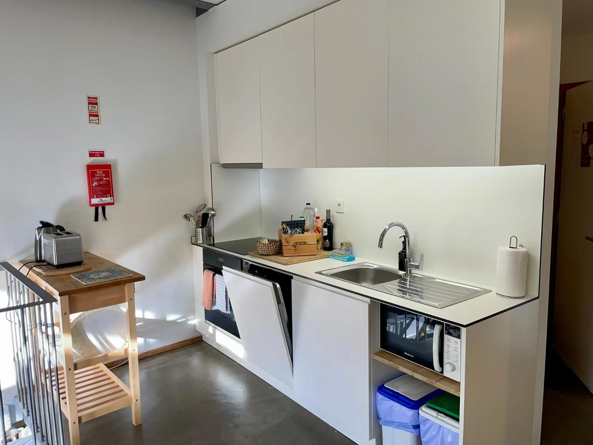 Kitchen or kitchenette in LovePorto2 Balcony/Garden@Hist.C