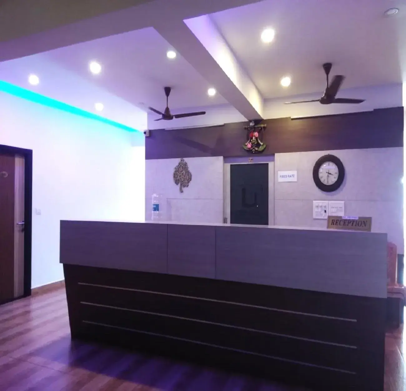 Lobby or reception in Hotel Radha Lobby or reception in Hotel Radha