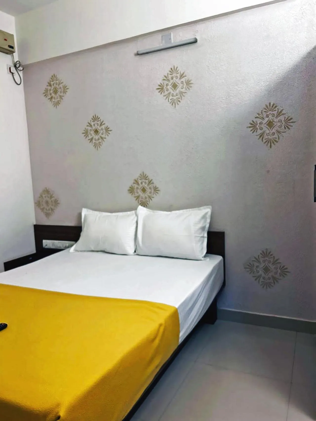 Bedroom in Hotel Radha