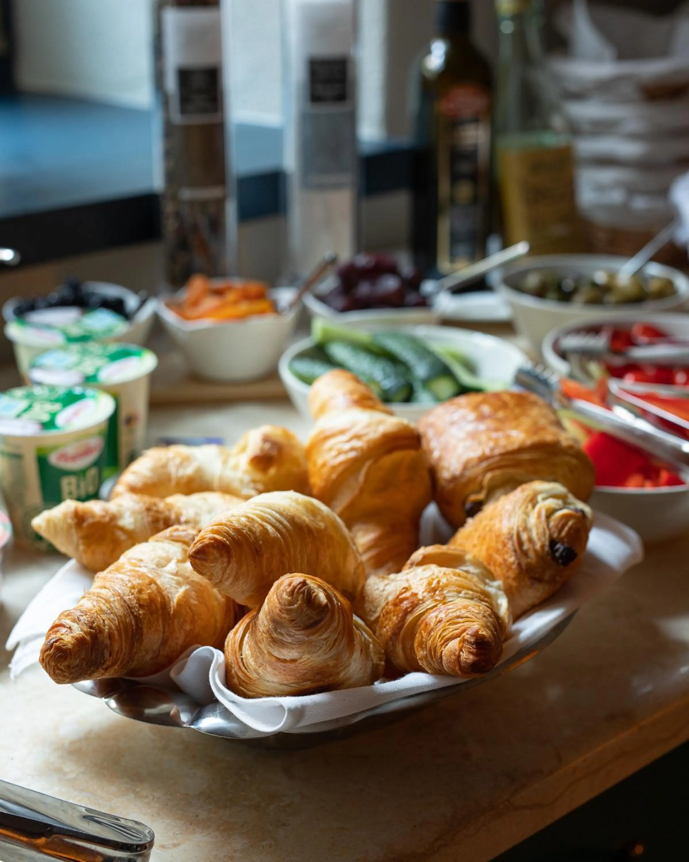 Buffet breakfast in MAGISTER seven