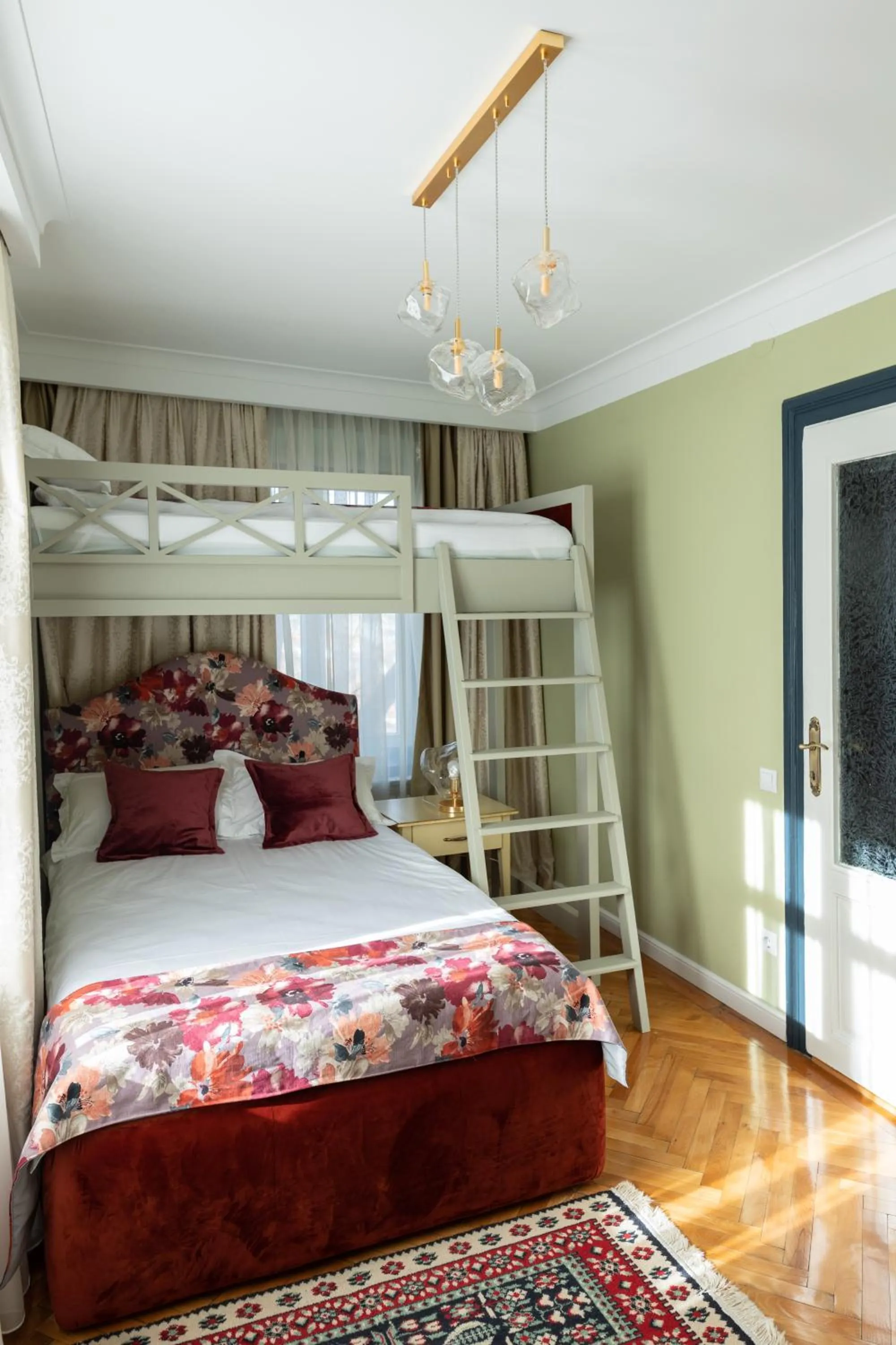 Bed in MAGISTER seven