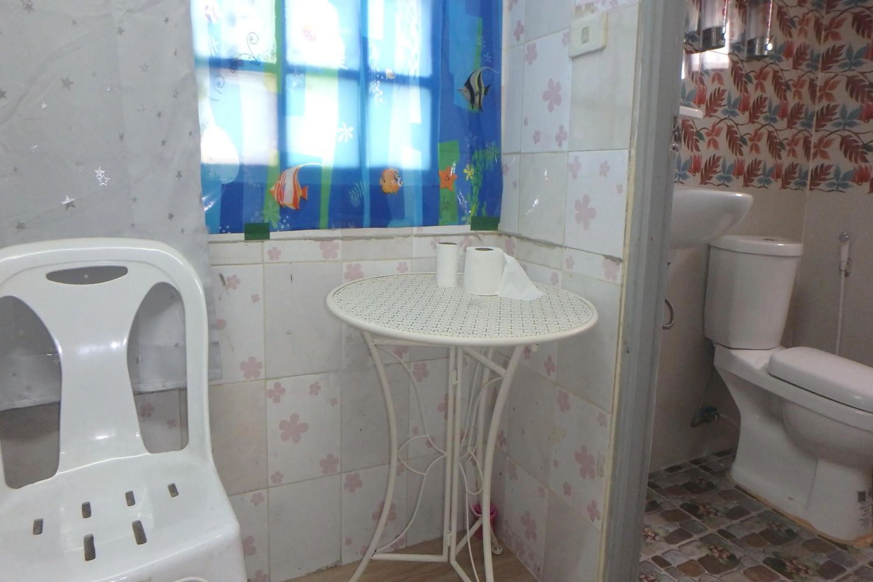 Bathroom in Rama 3 Sunrise Hostel