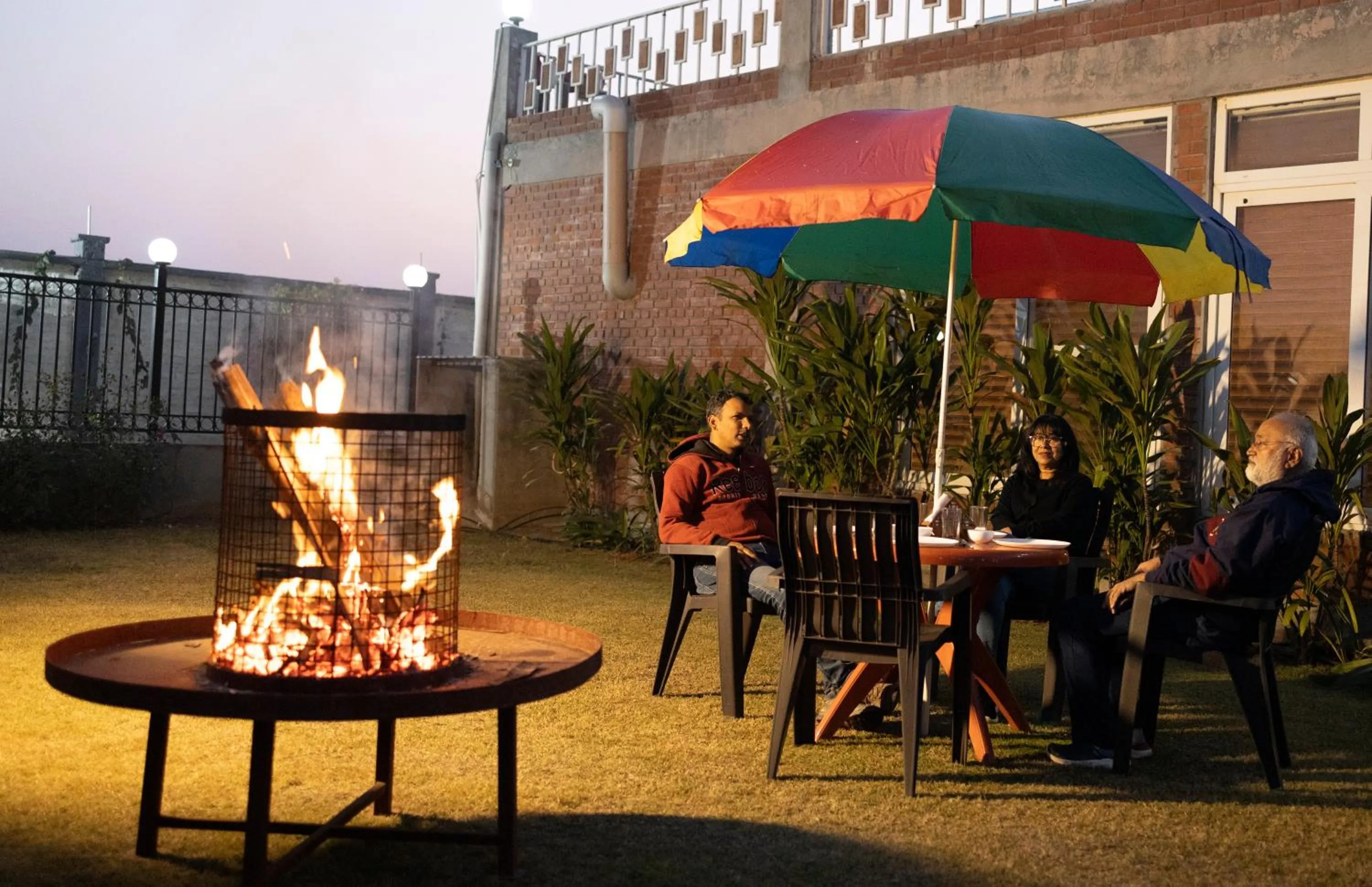 flat iron in InnBox Farmstay - Rajpura Punjab