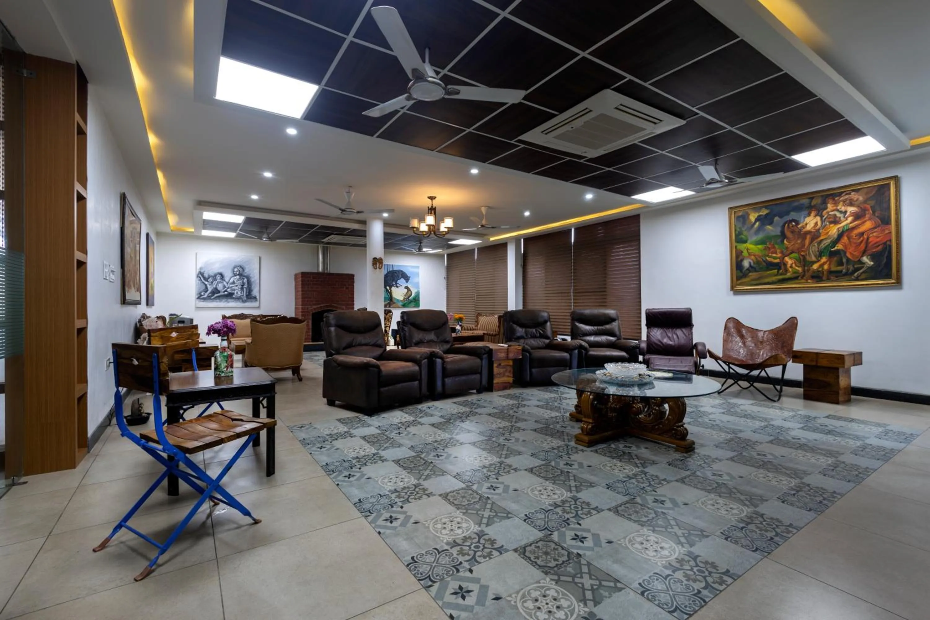 TV and multimedia in InnBox Farmstay - Rajpura Punjab