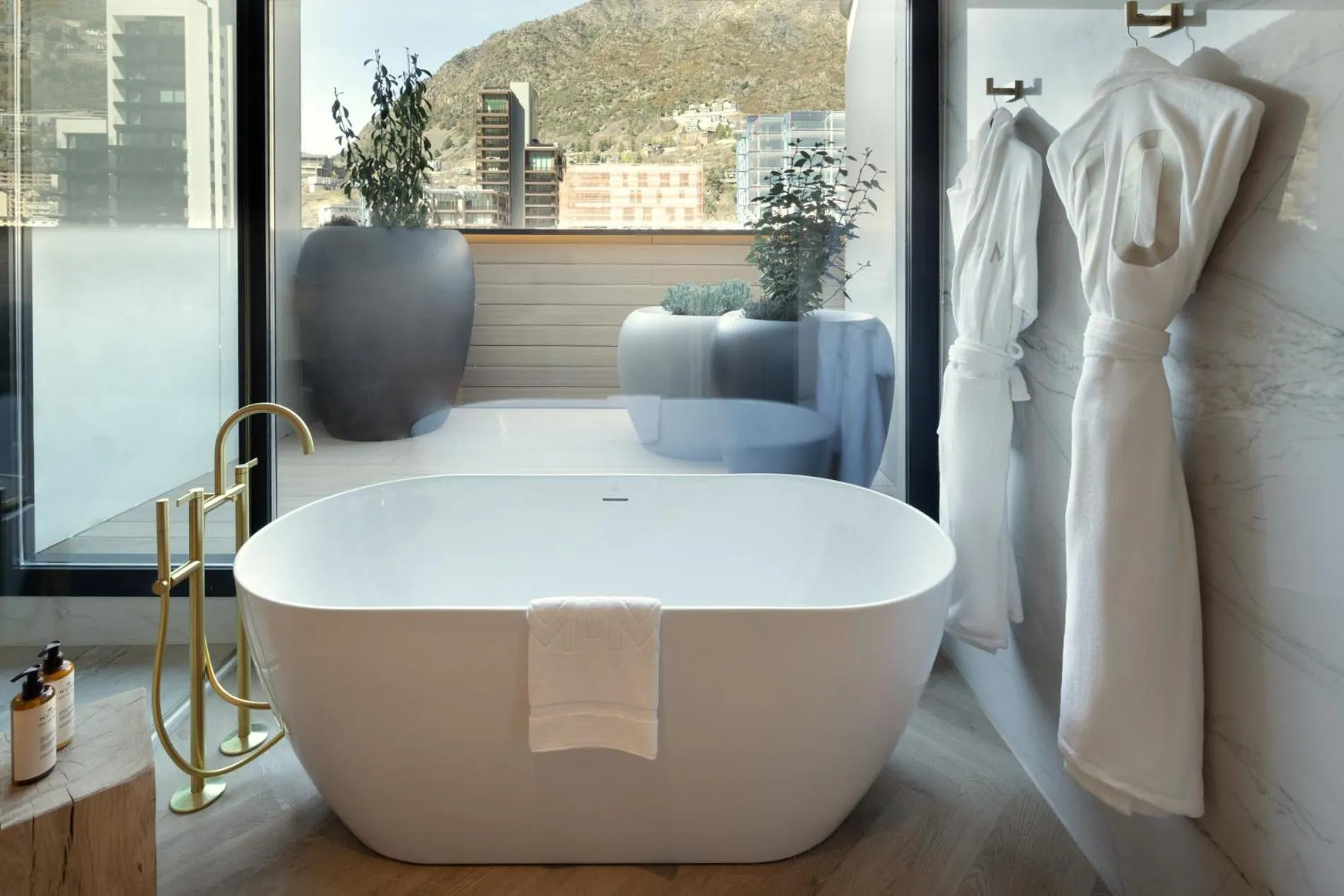 Bath in Hotel MIM Andorra