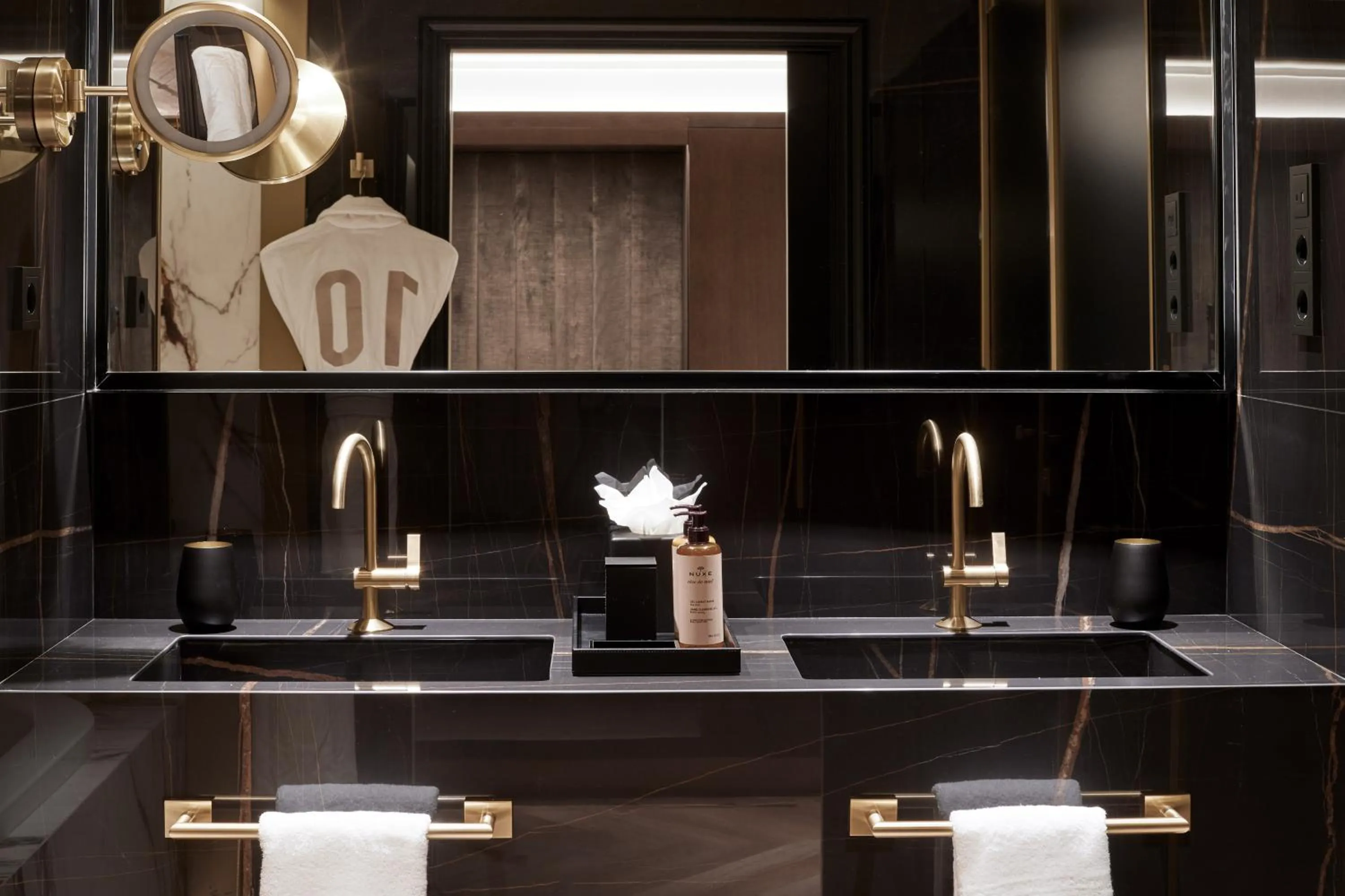 Bedroom in Hotel MIM Andorra