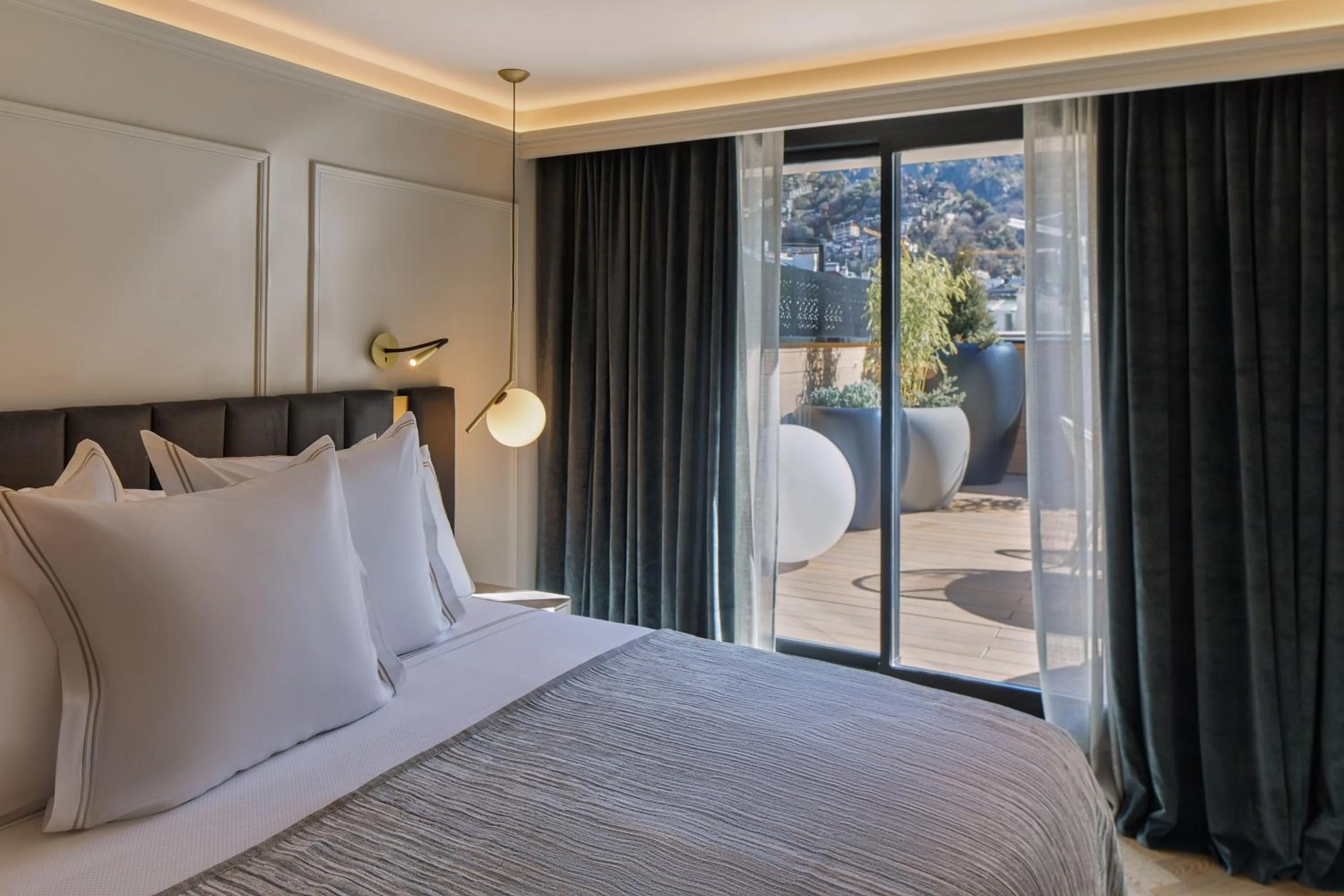 Bedroom, Bed in Hotel MIM Andorra