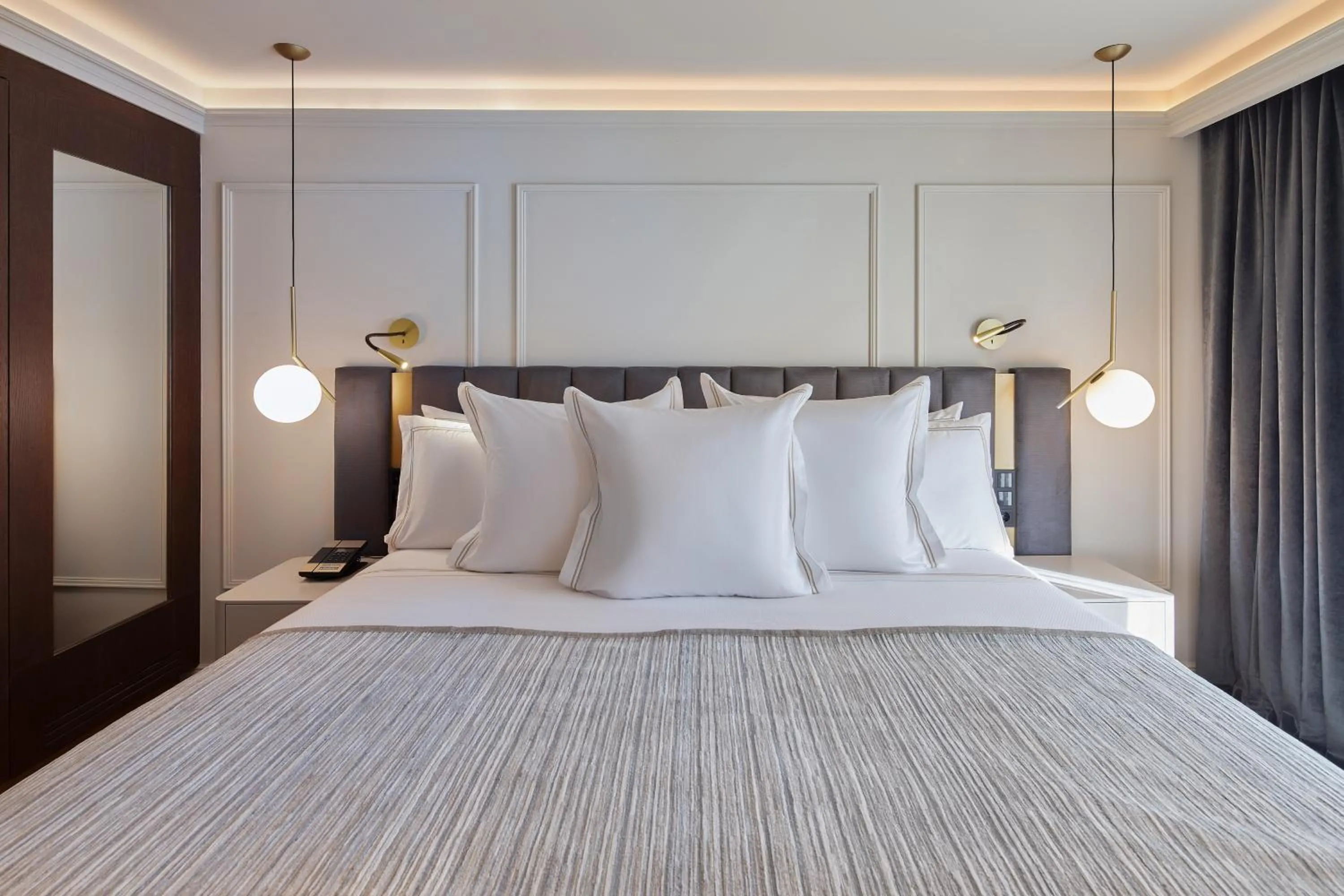 Bedroom, Bed in Hotel MIM Andorra