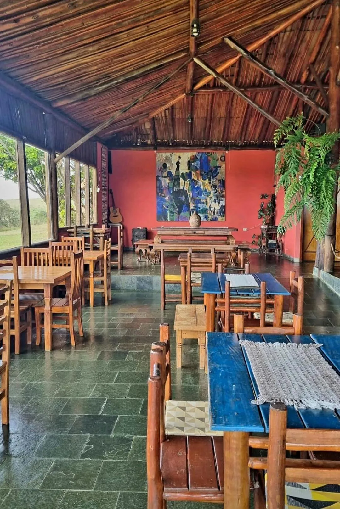 Restaurant/places to eat in Pousada Mirante Serra Verde