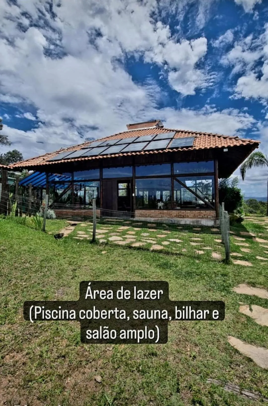 Swimming pool in Pousada Mirante Serra Verde