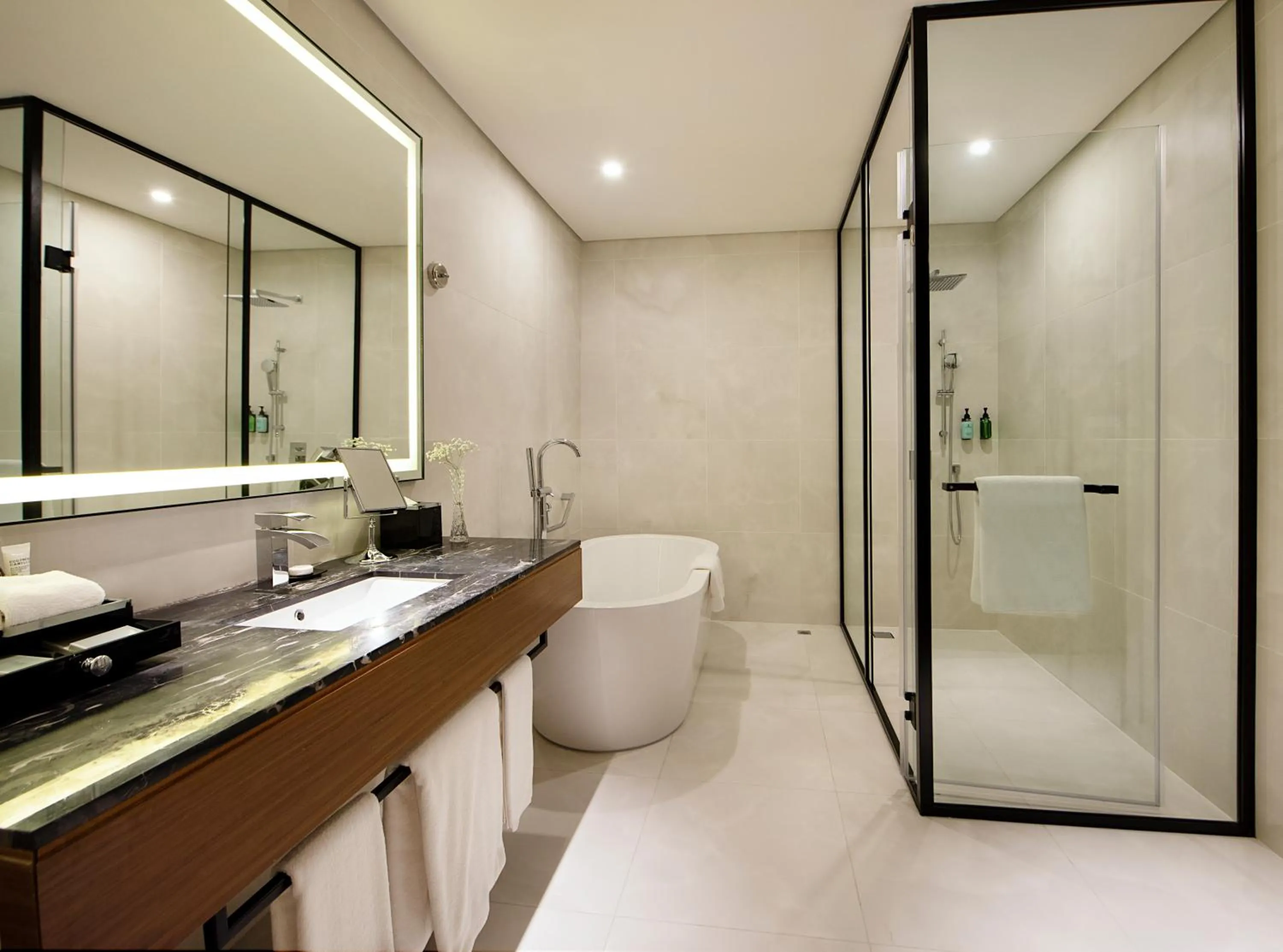 Bathroom in Asiana Grand Hotel
