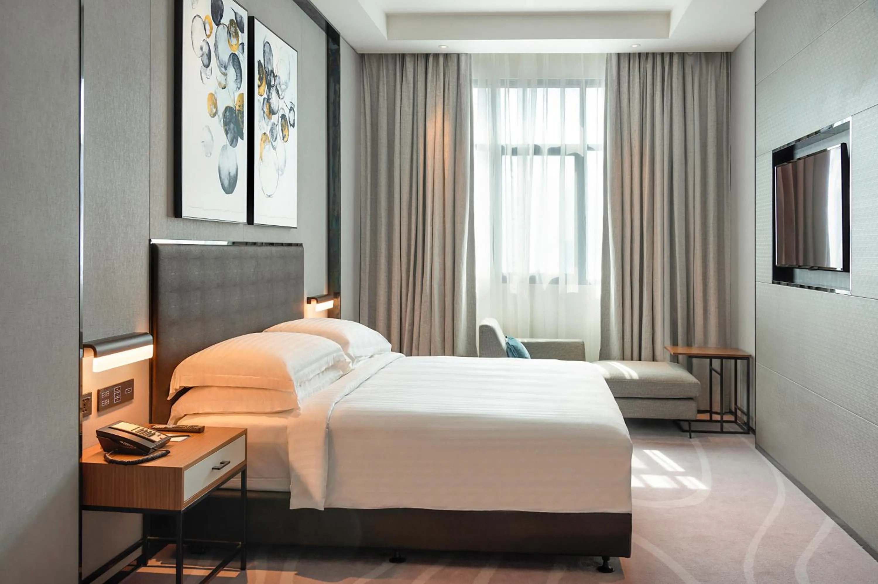 Bedroom, Bed in Asiana Grand Hotel