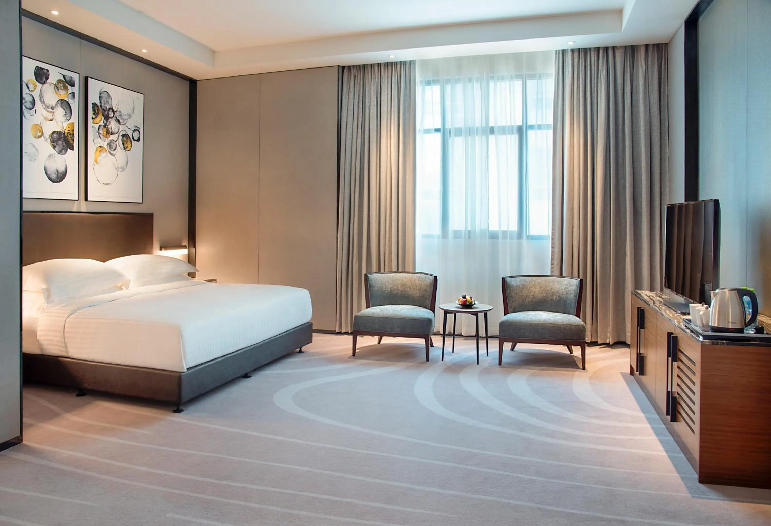 TV and multimedia, Bed in Asiana Grand Hotel