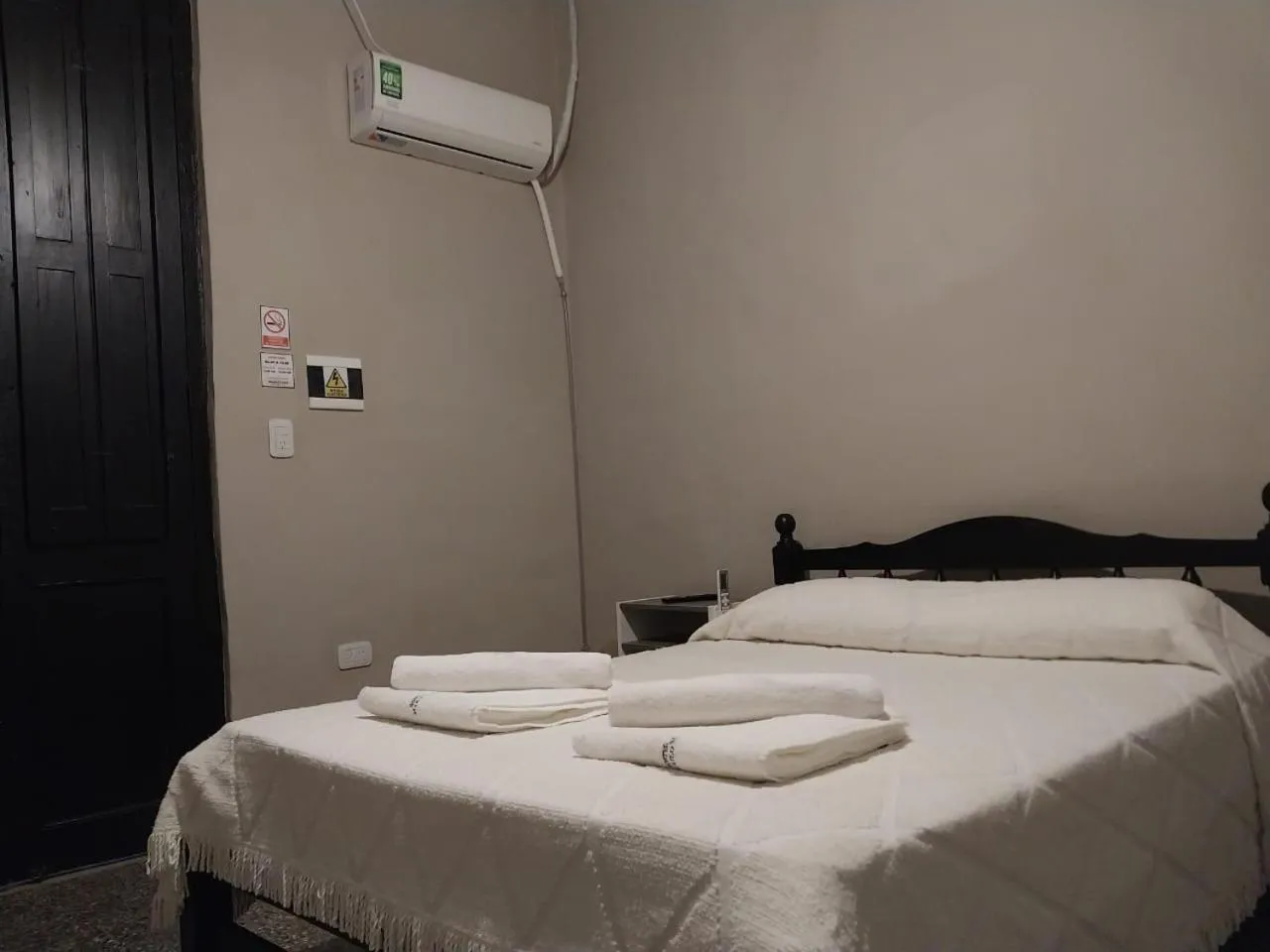 Bed in Hostel Marilian