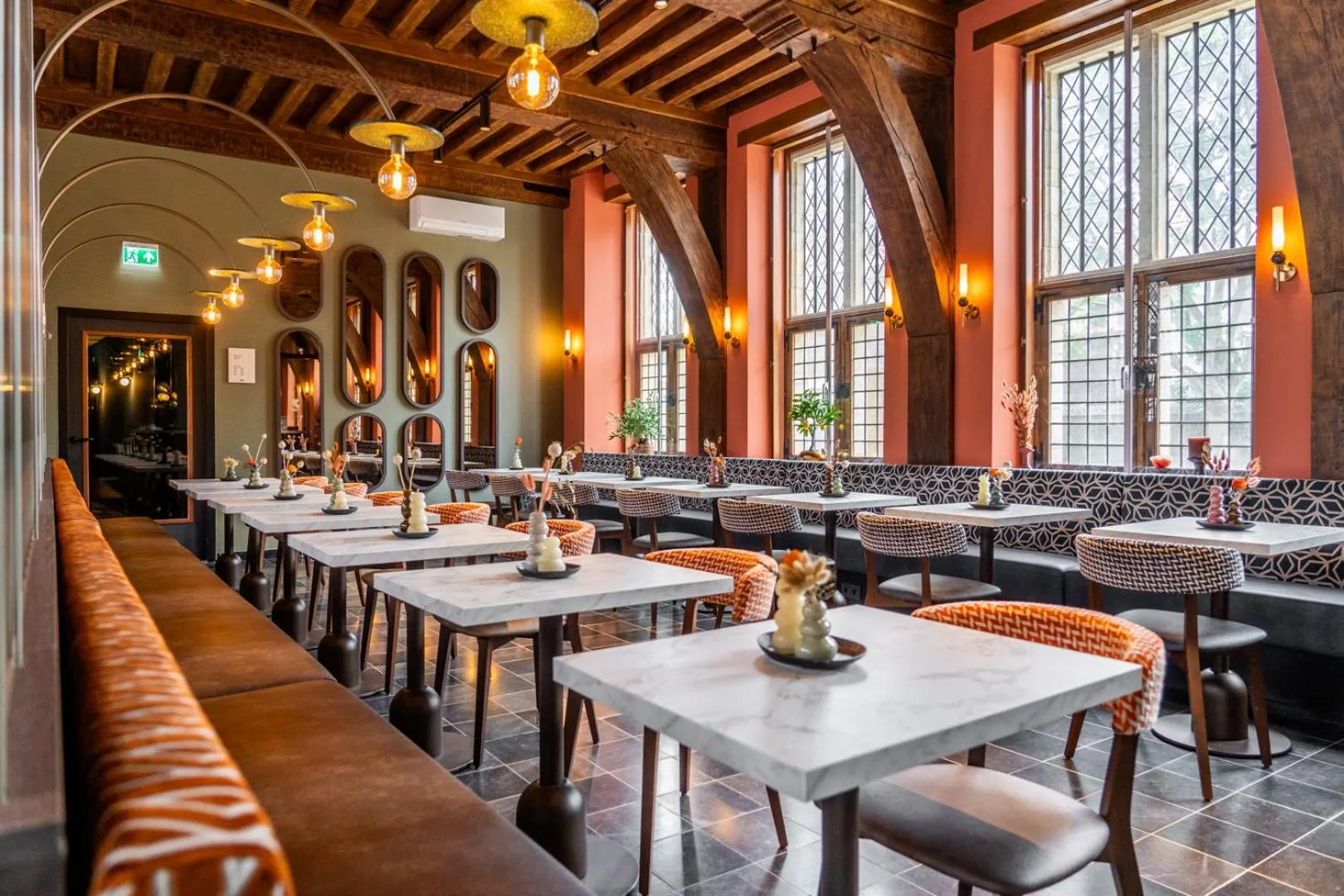 Breakfast in Hotel St Joris I Kloeg Collection