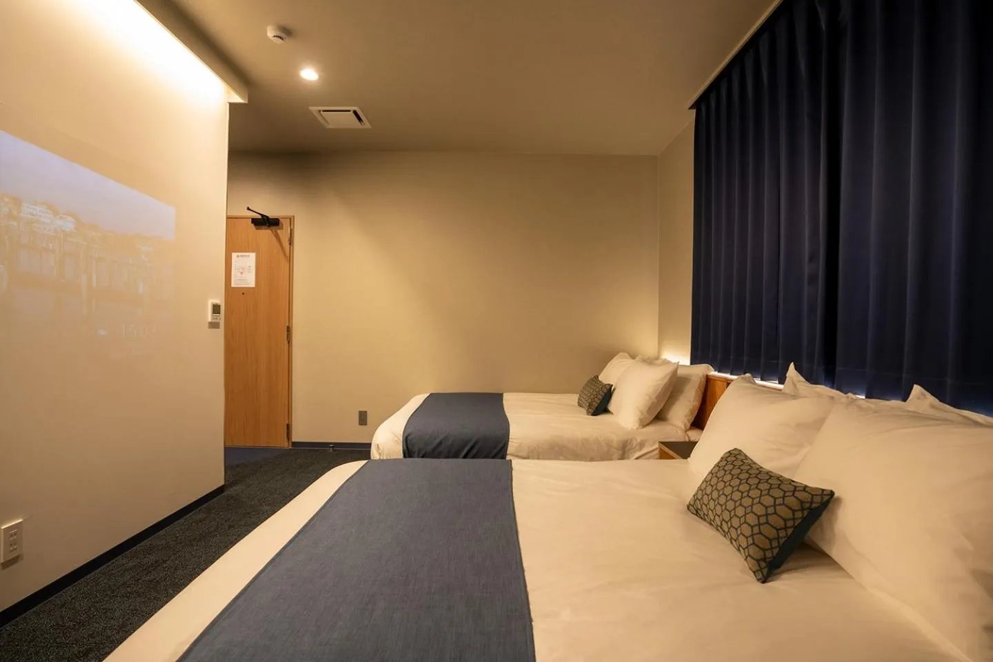 Bedroom, Bed in UUHOME