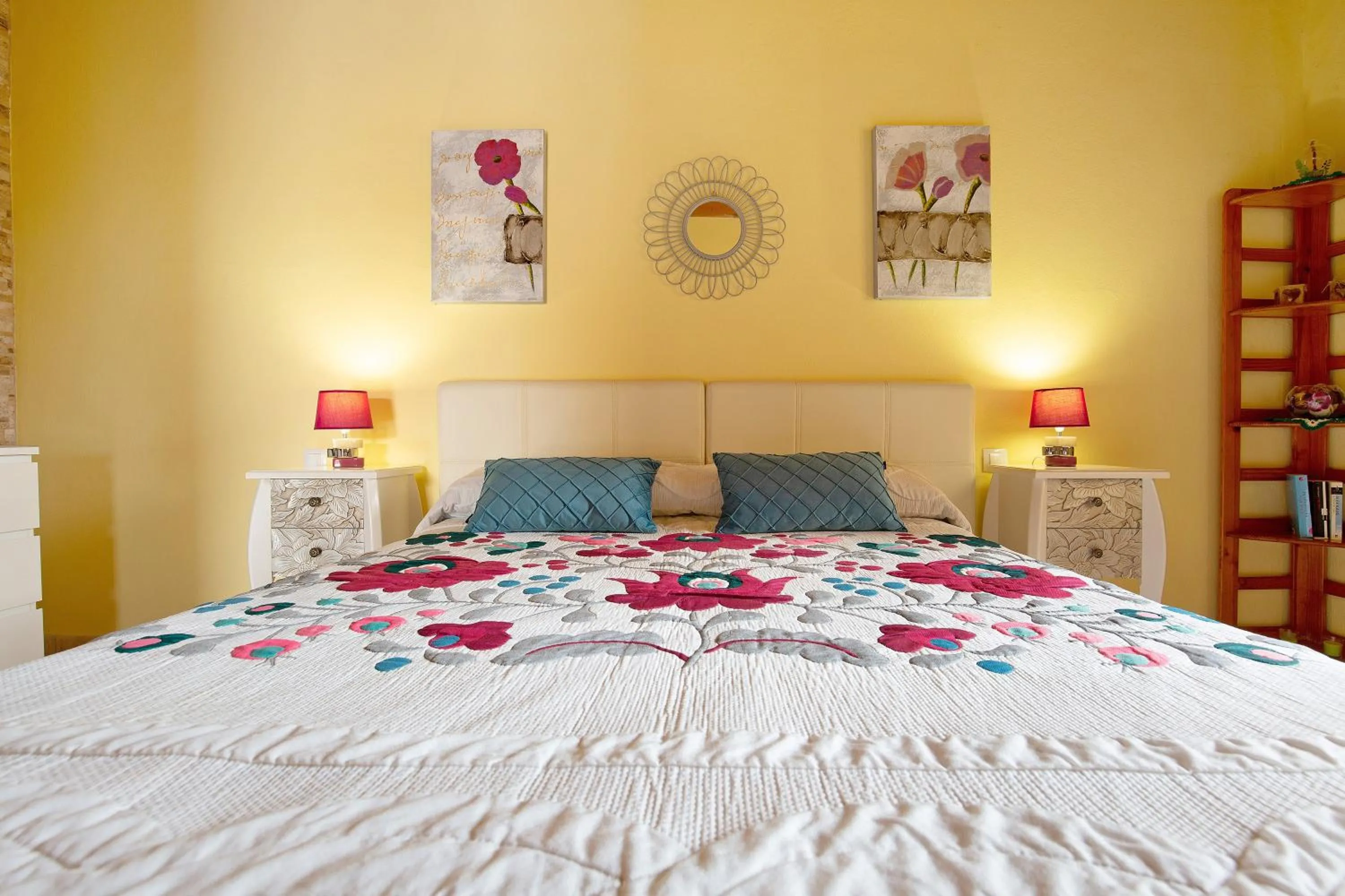 Living room, Bed in Casa Paco 1