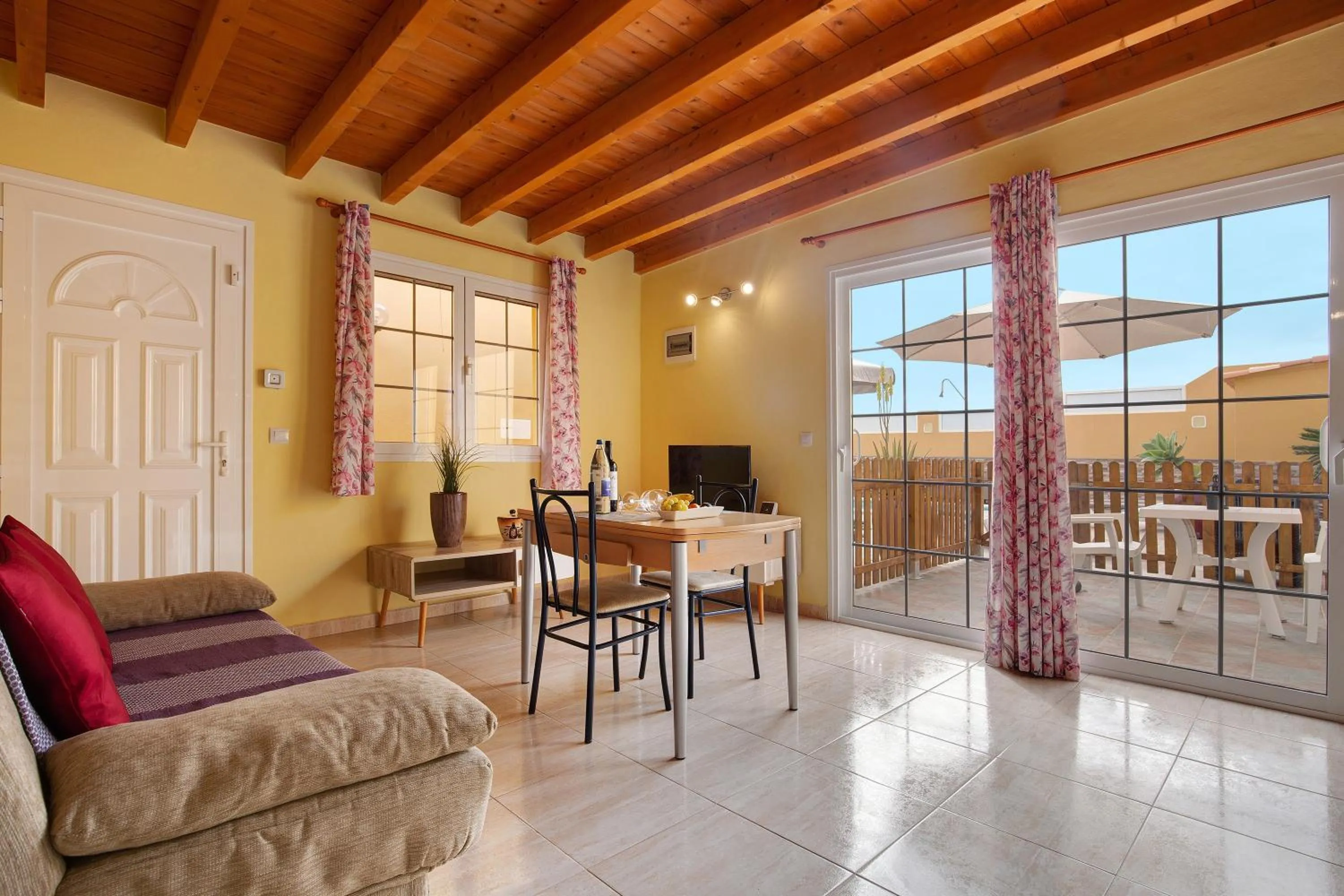 Property building in Casa Paco 1