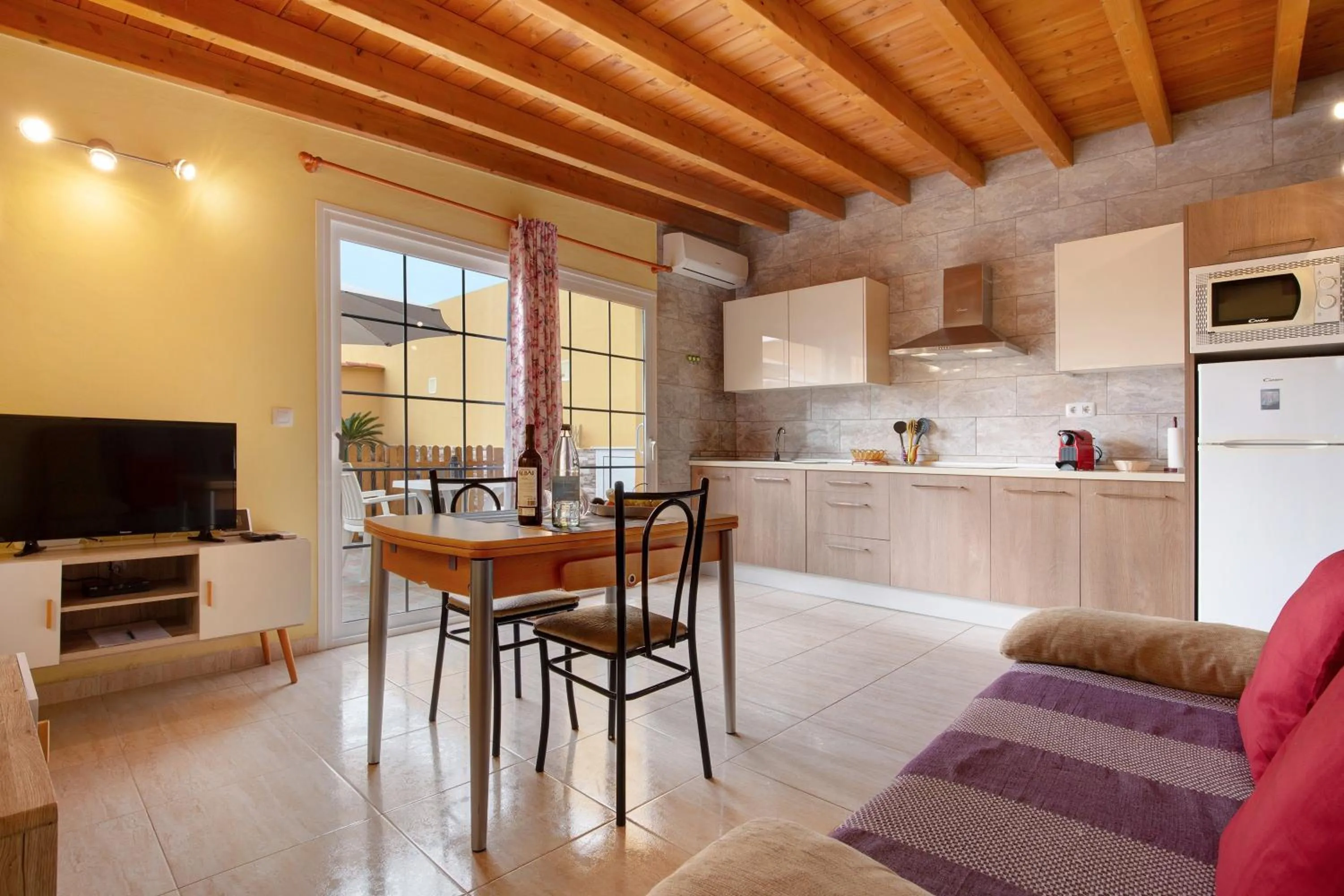 Property building in Casa Paco 1