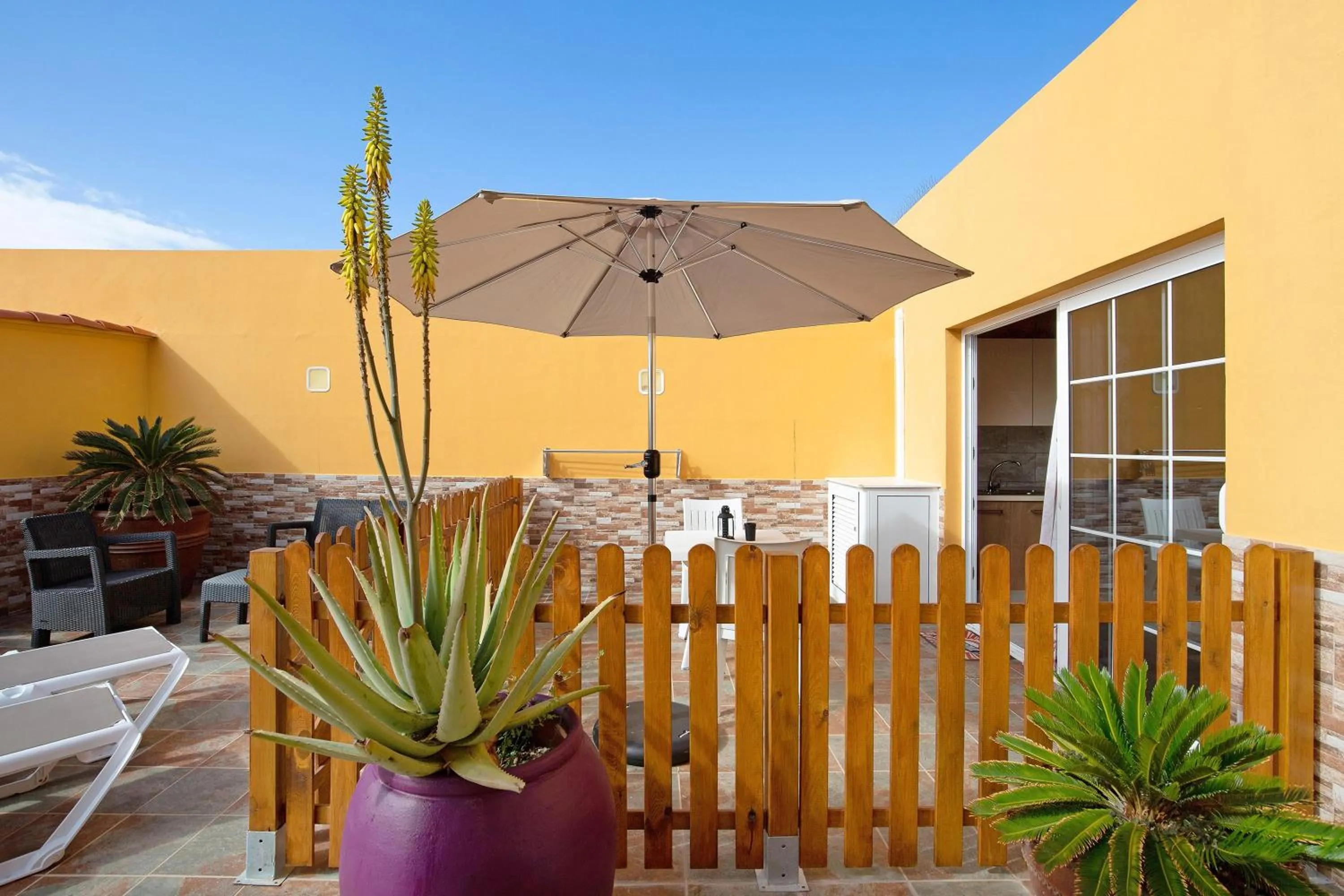 Property building in Casa Paco 1